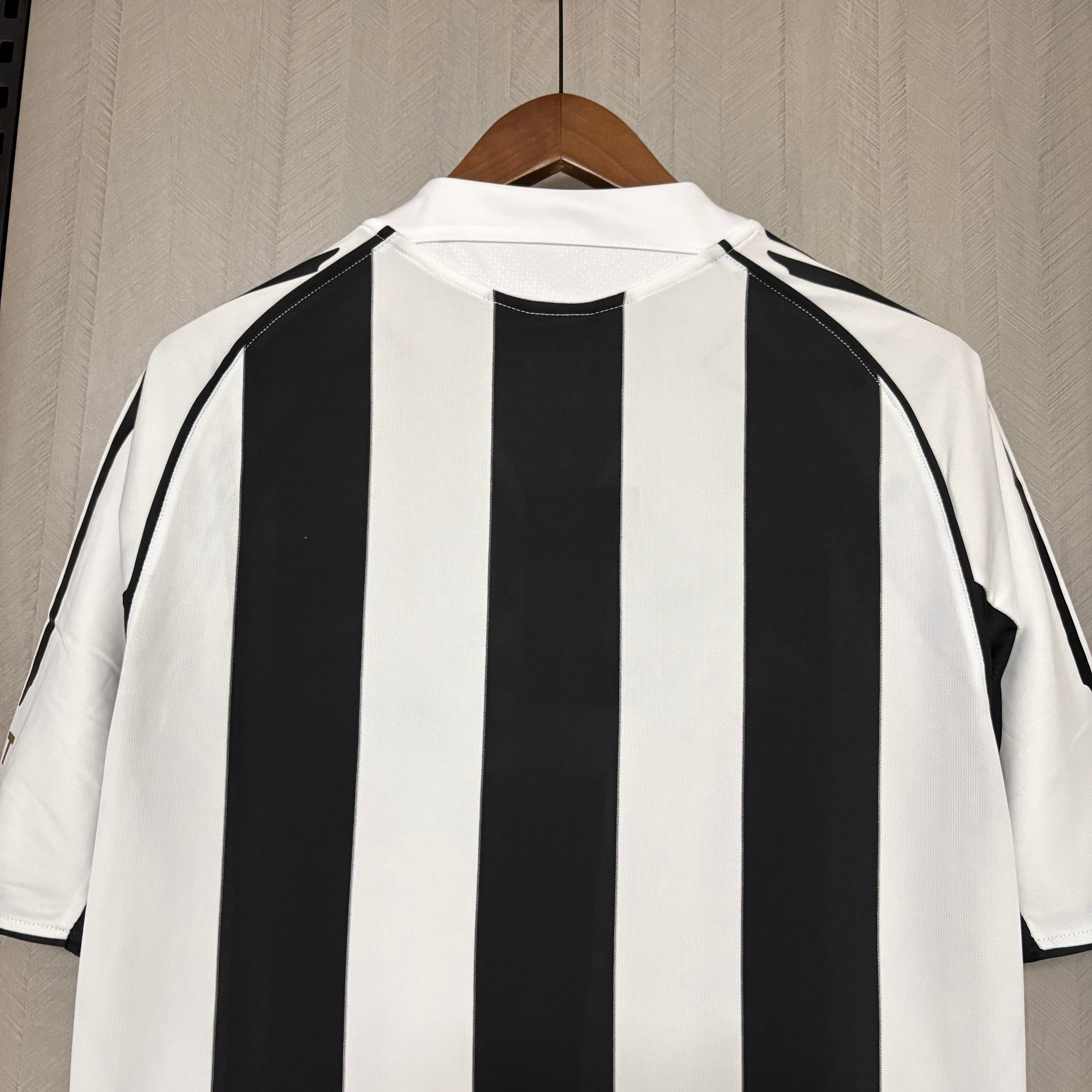 Retro 2006 Newcastle United Shearer Testimonial Jersey