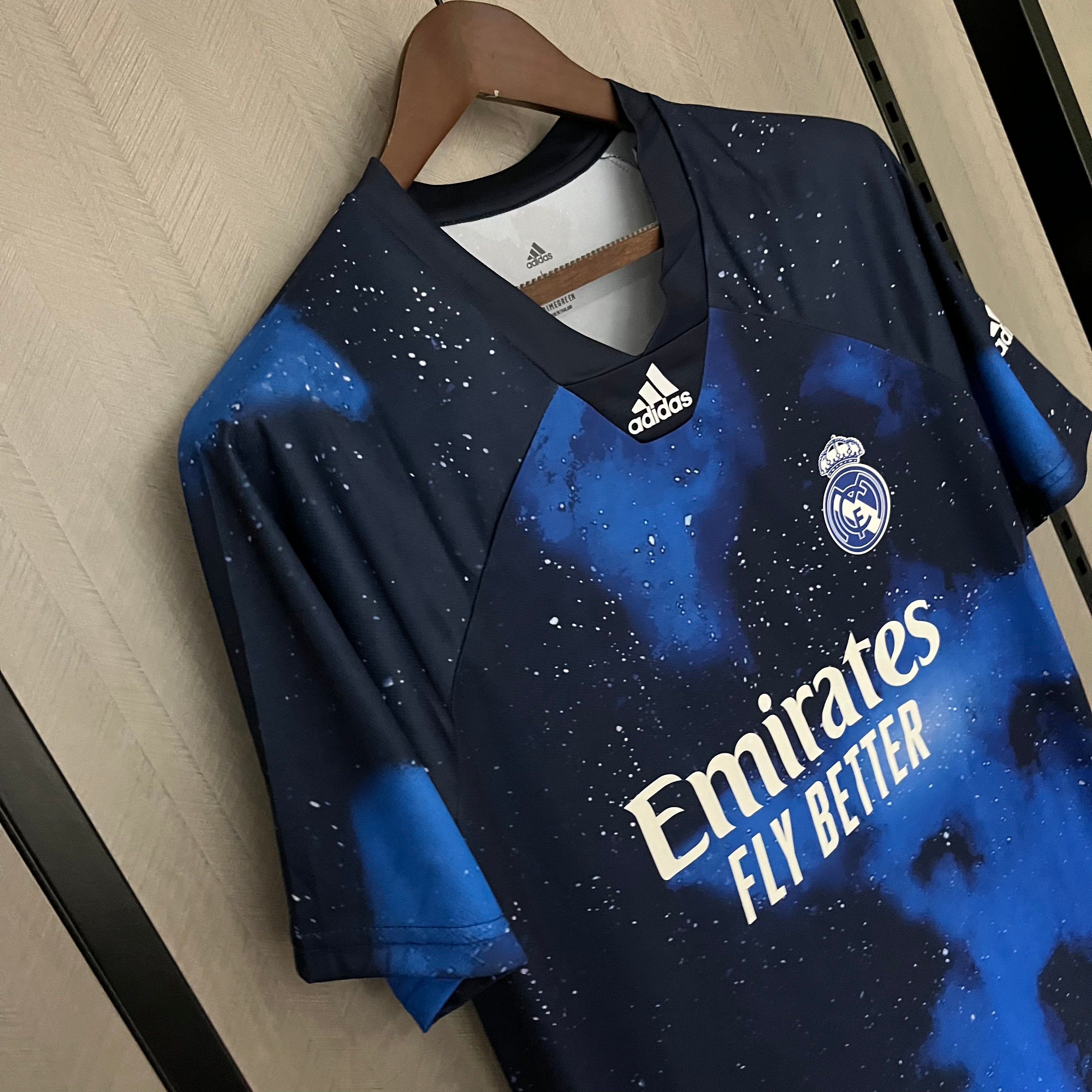 Retro Real Madrid 2018/19EA Joint Edition Blue