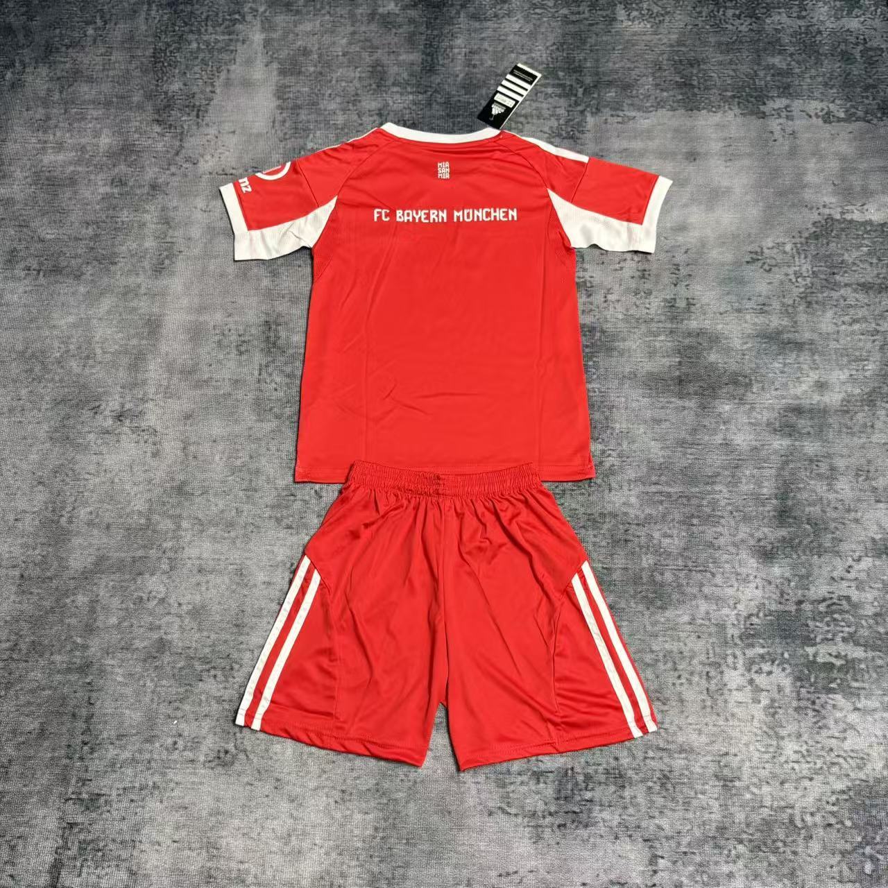Kids 2025/26 Bayern Munich Home Jersey