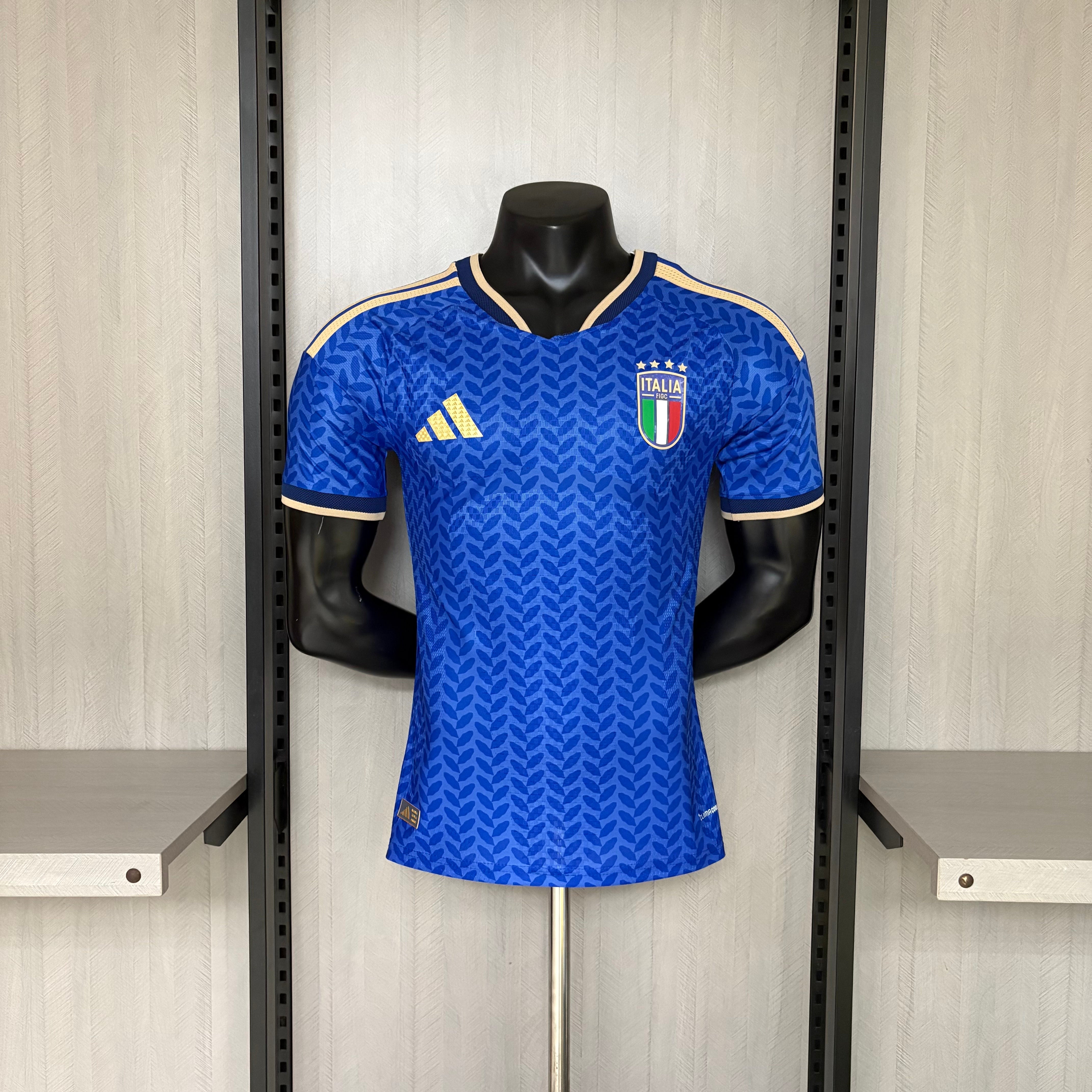Player version 2026 Italy home jersey