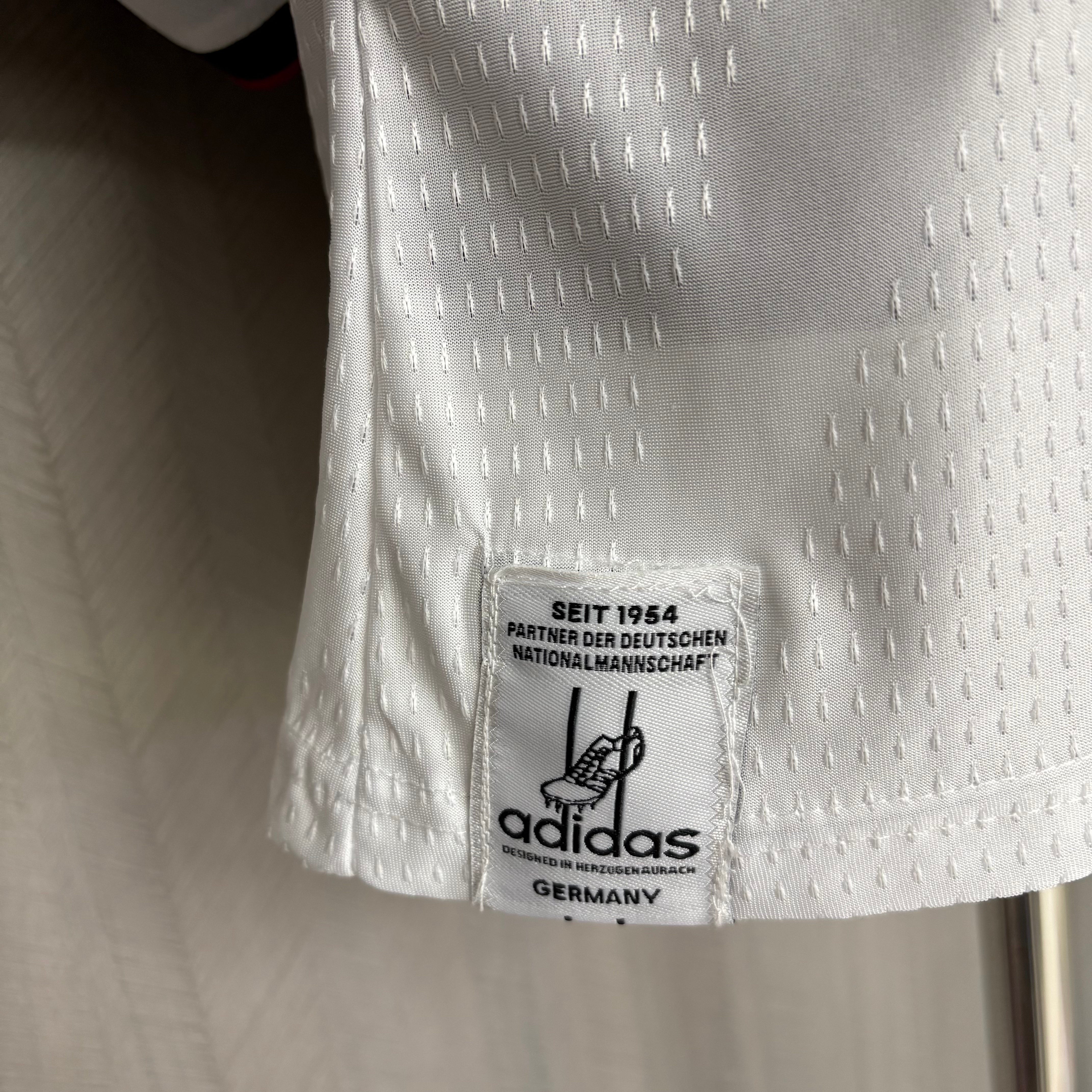 Player version long-sleeved 2026 Germany home jersey