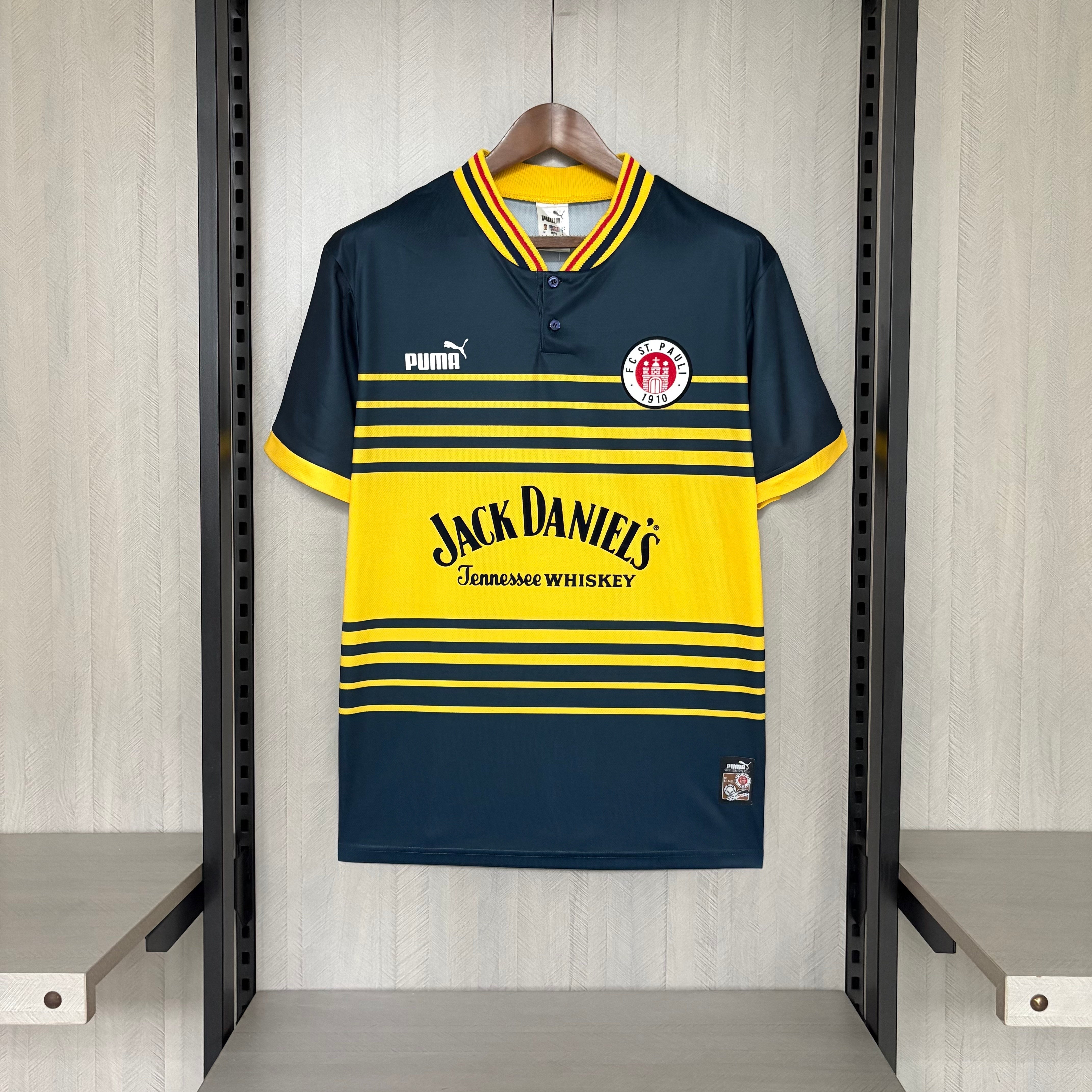 Retro St. Pauli 1997/98 away jersey