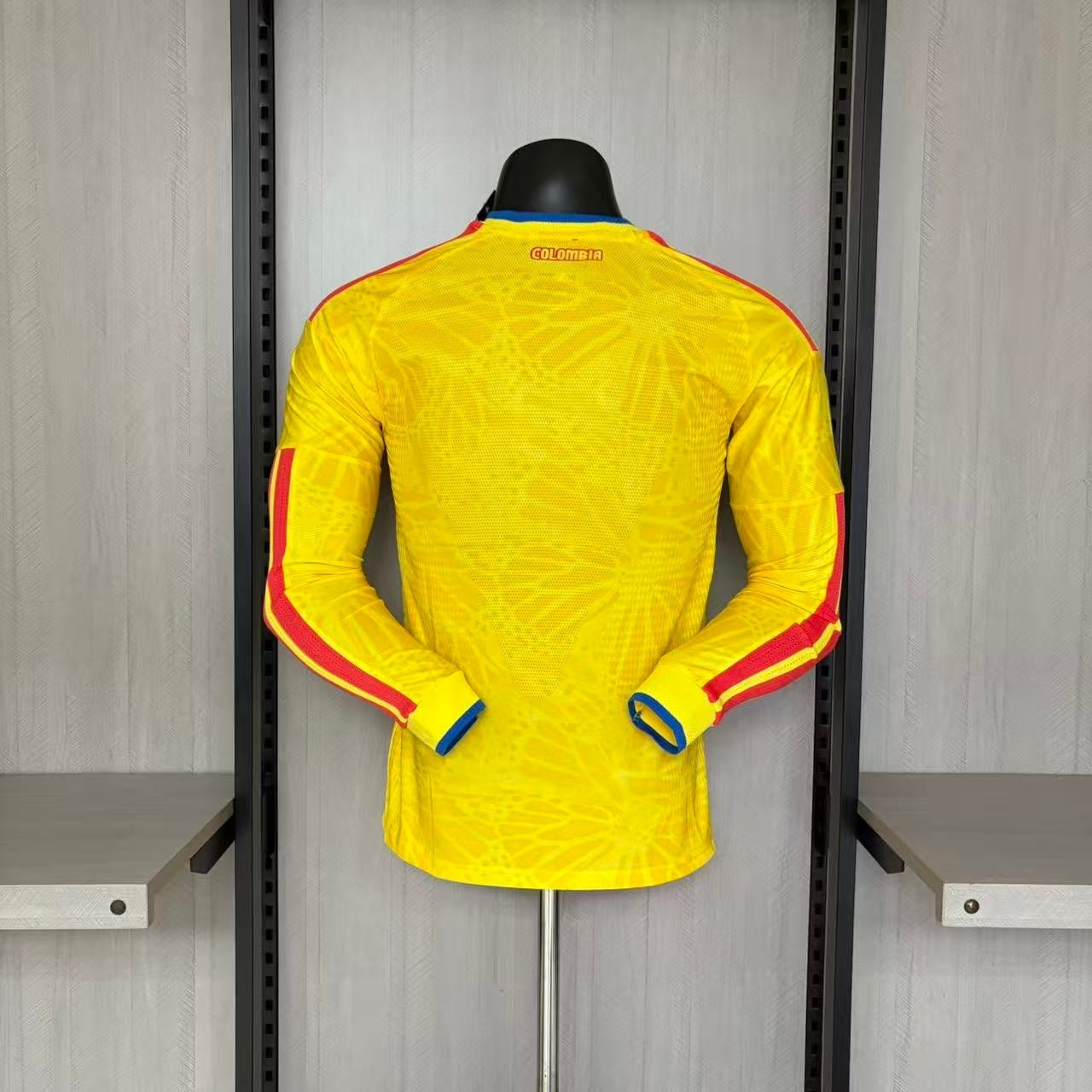 Player version long-sleeved 2026 Colombia home jersey