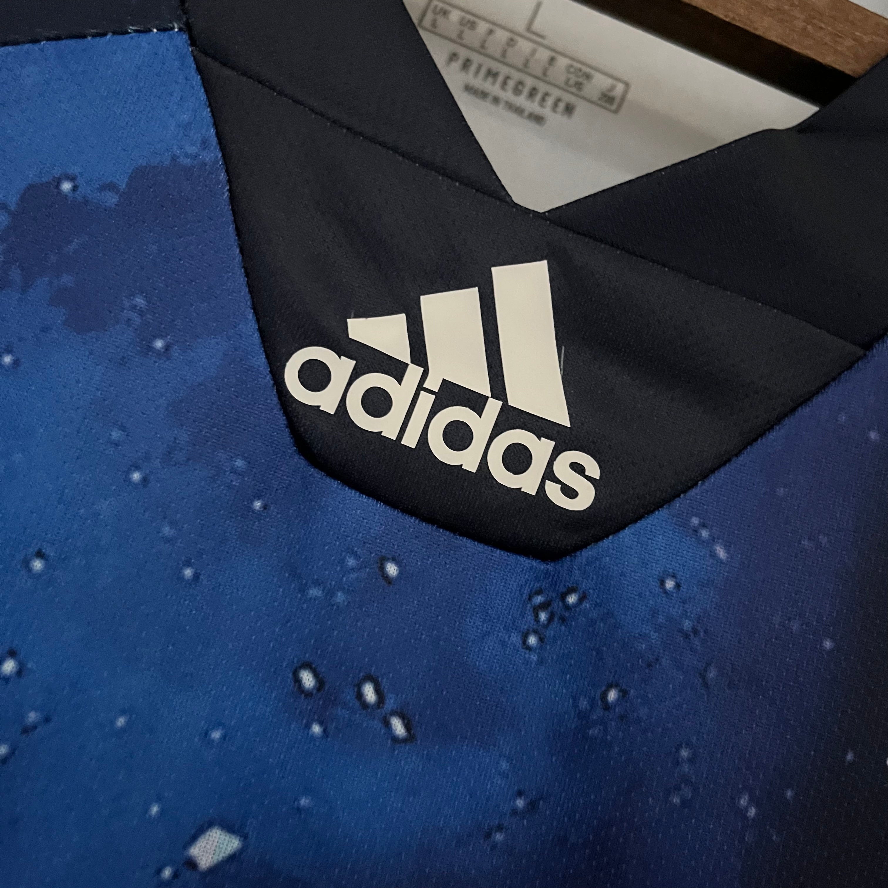 Retro Real Madrid 2018/19EA Joint Edition Blue