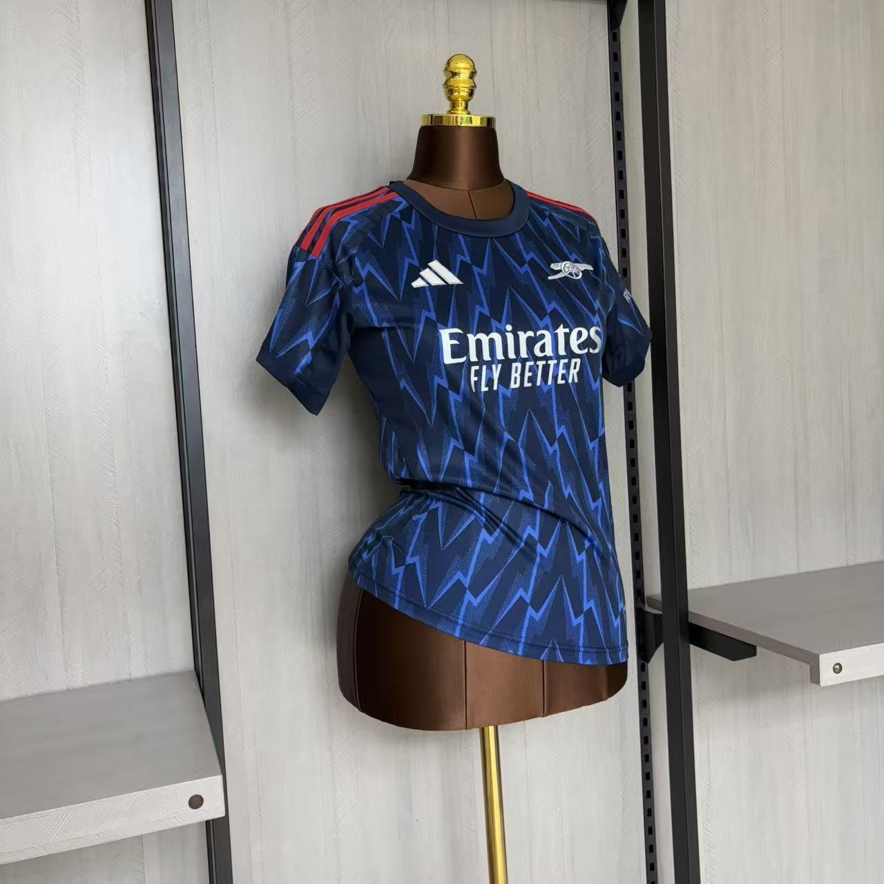 Women's 2025/26 Arsenal Away Jersey