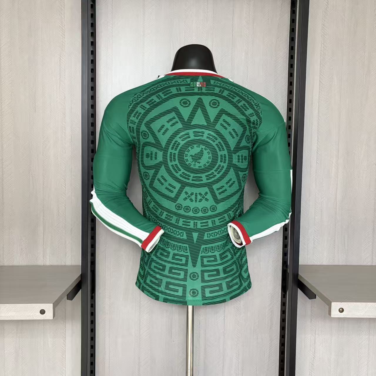 Player version long-sleeved 2026 Mexico home jersey