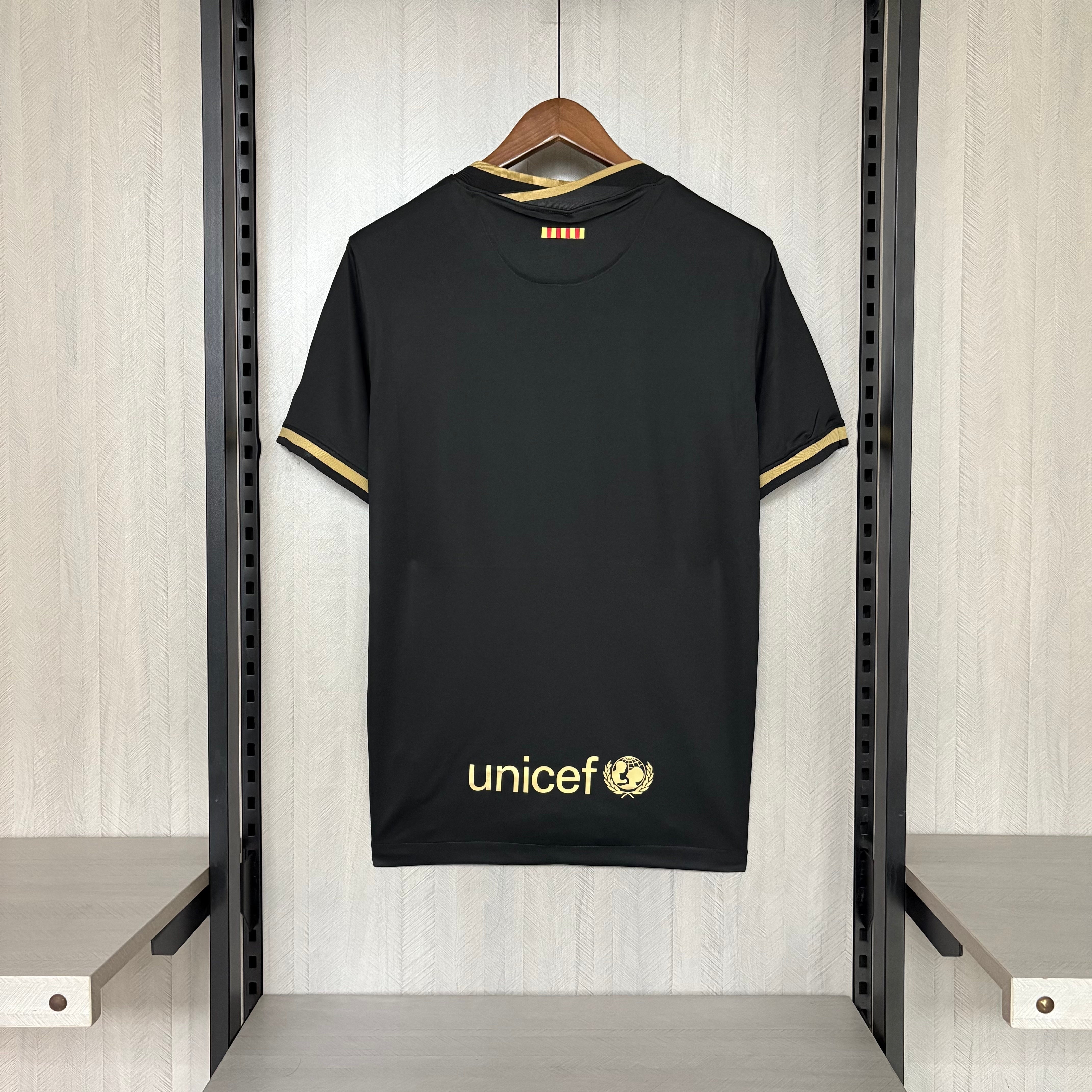 Retro Barcelona 2020/21 Away Jersey
