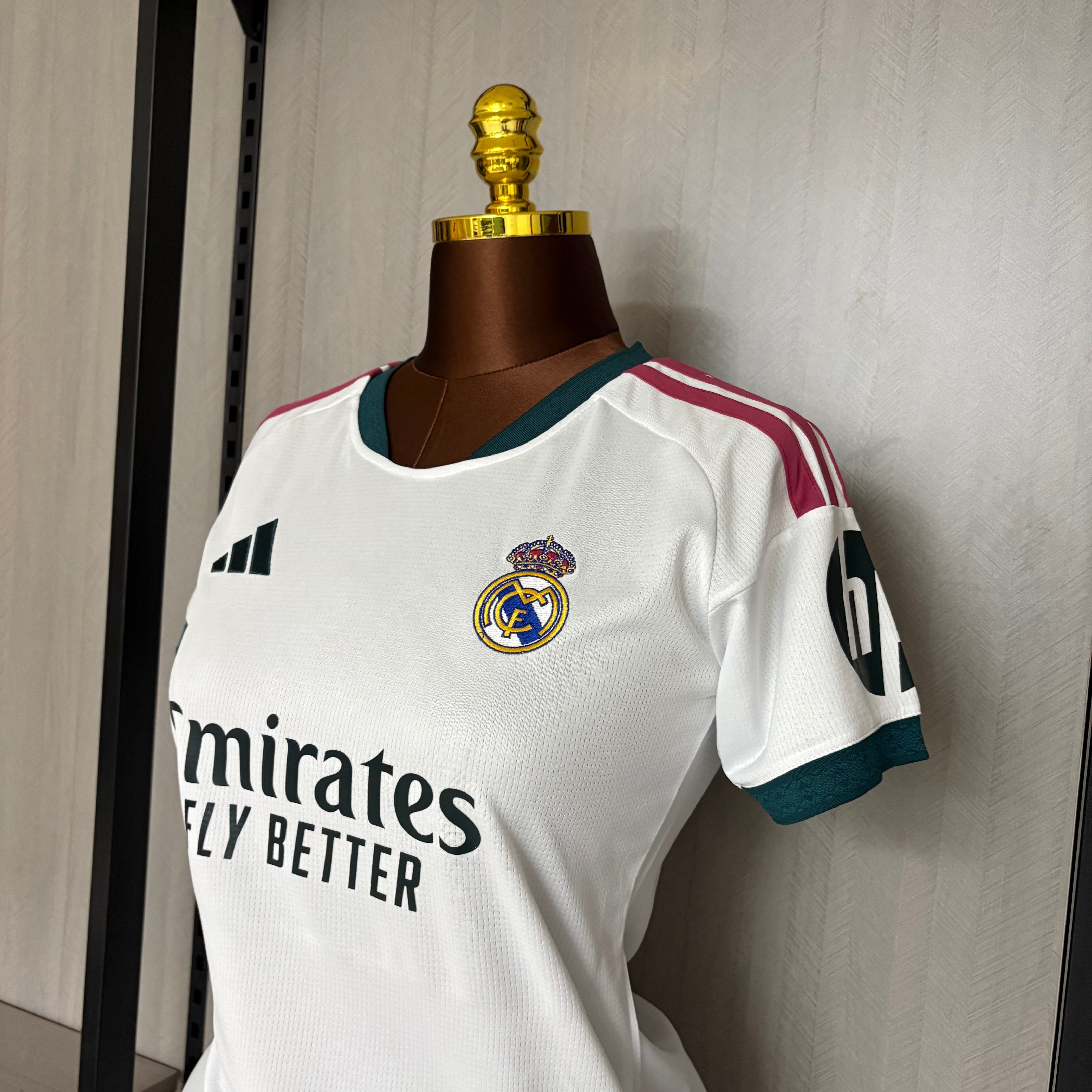 Women's 2026/27 Real Madrid Home Jersey
