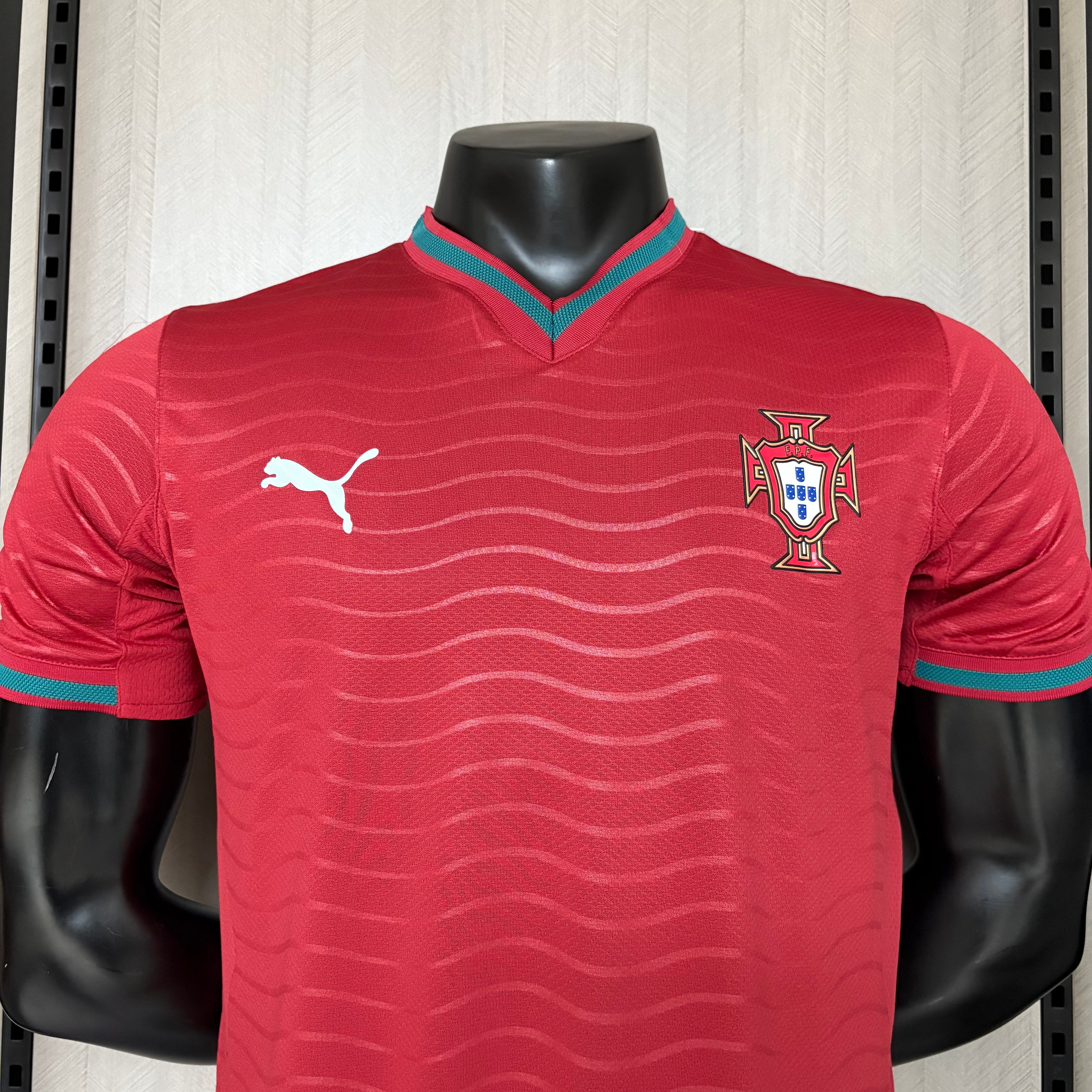 Player version 2026 Portugal Home Jersey