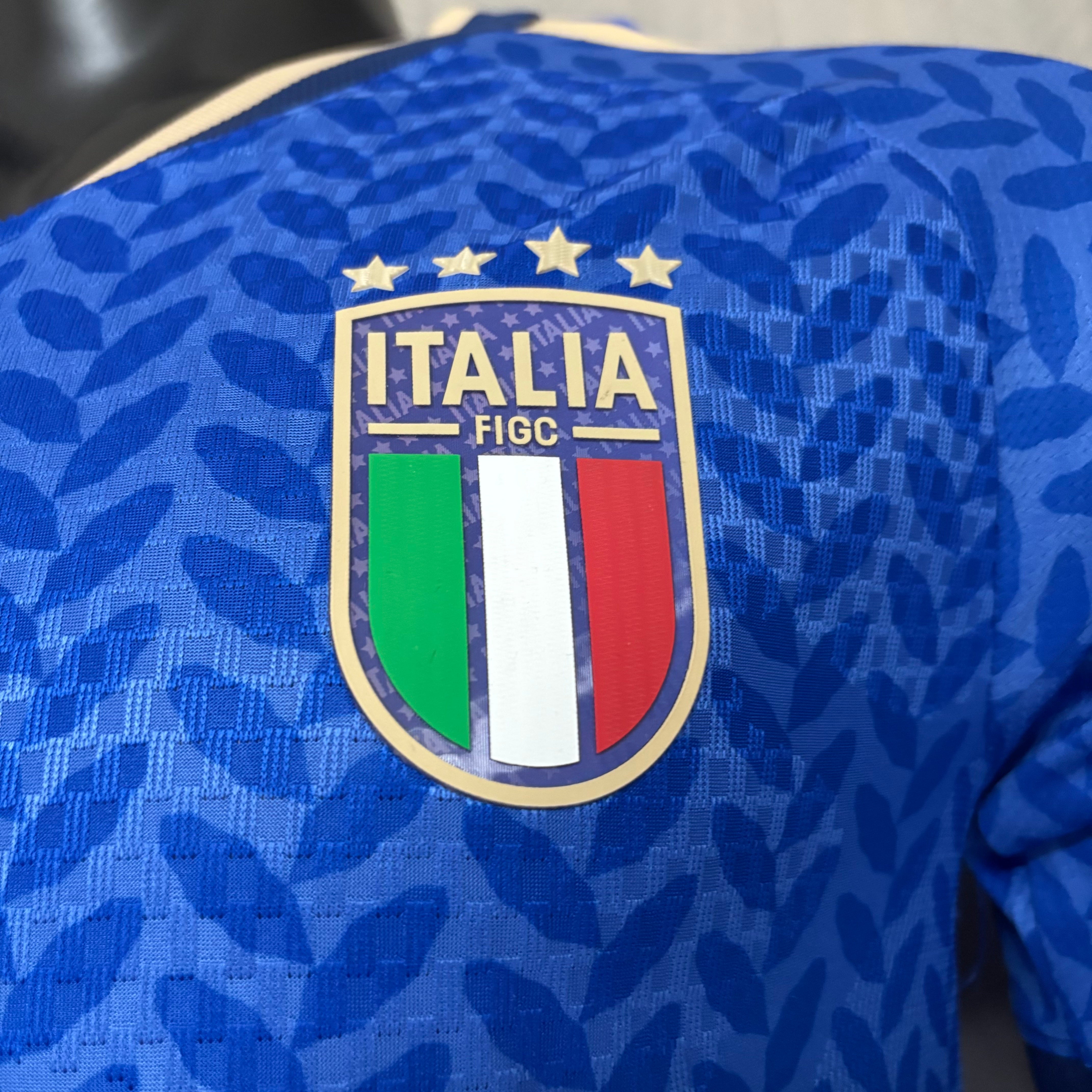 Player version 2026 Italy home jersey