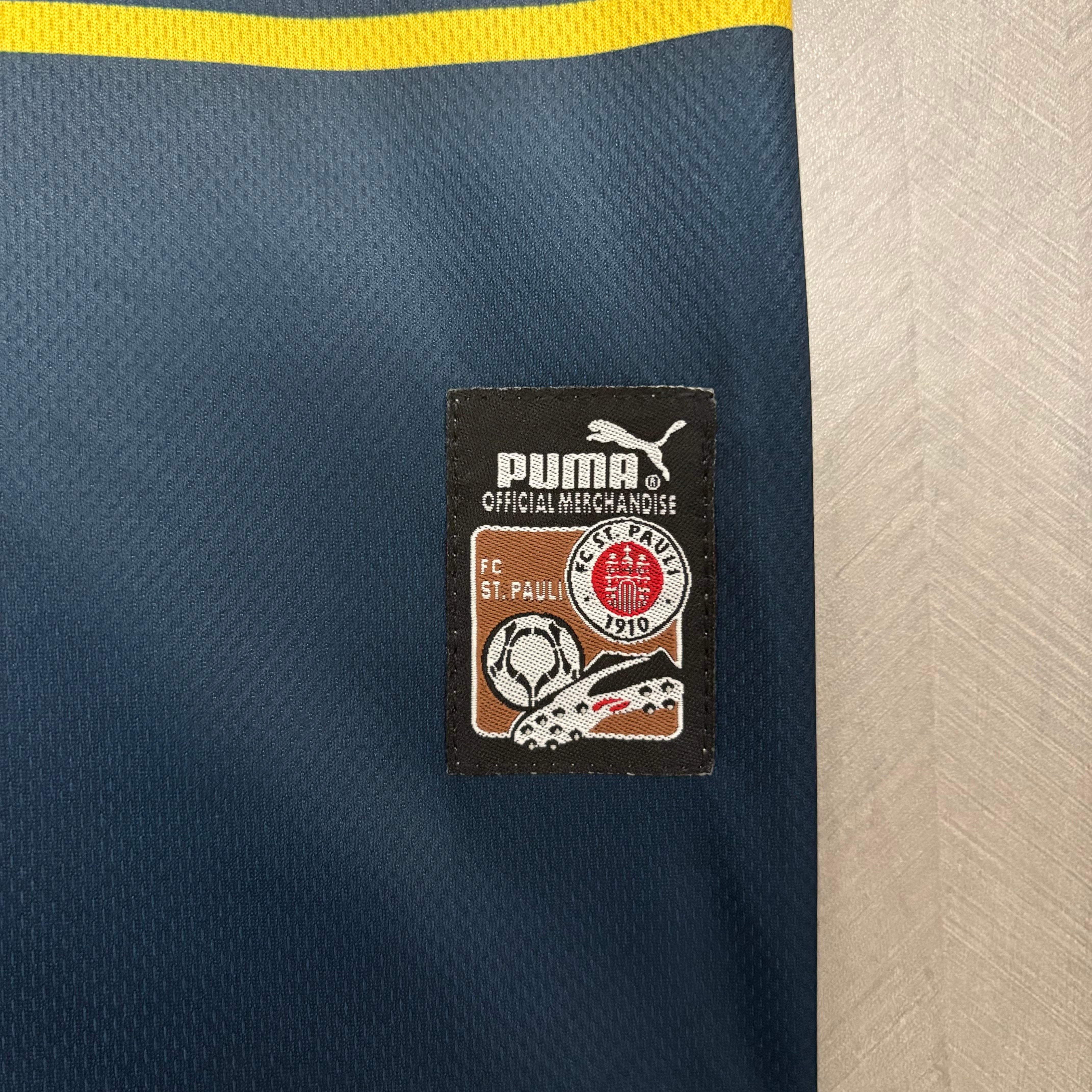 Retro St. Pauli 1997/98 away jersey