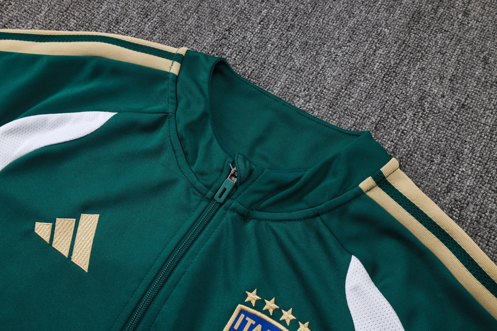 Tracsuit Germany