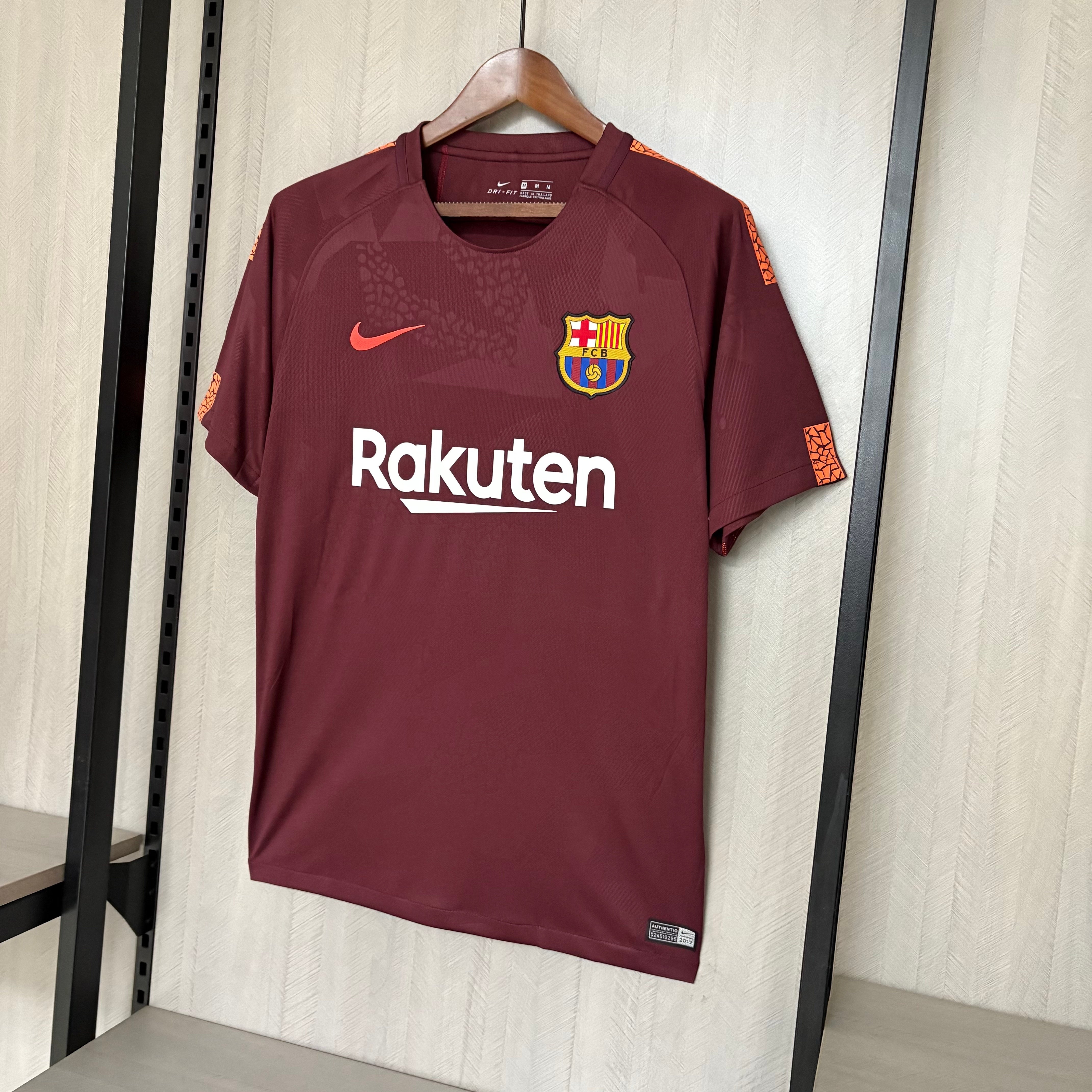 Retro Barcelona 2017/18 III Jersey