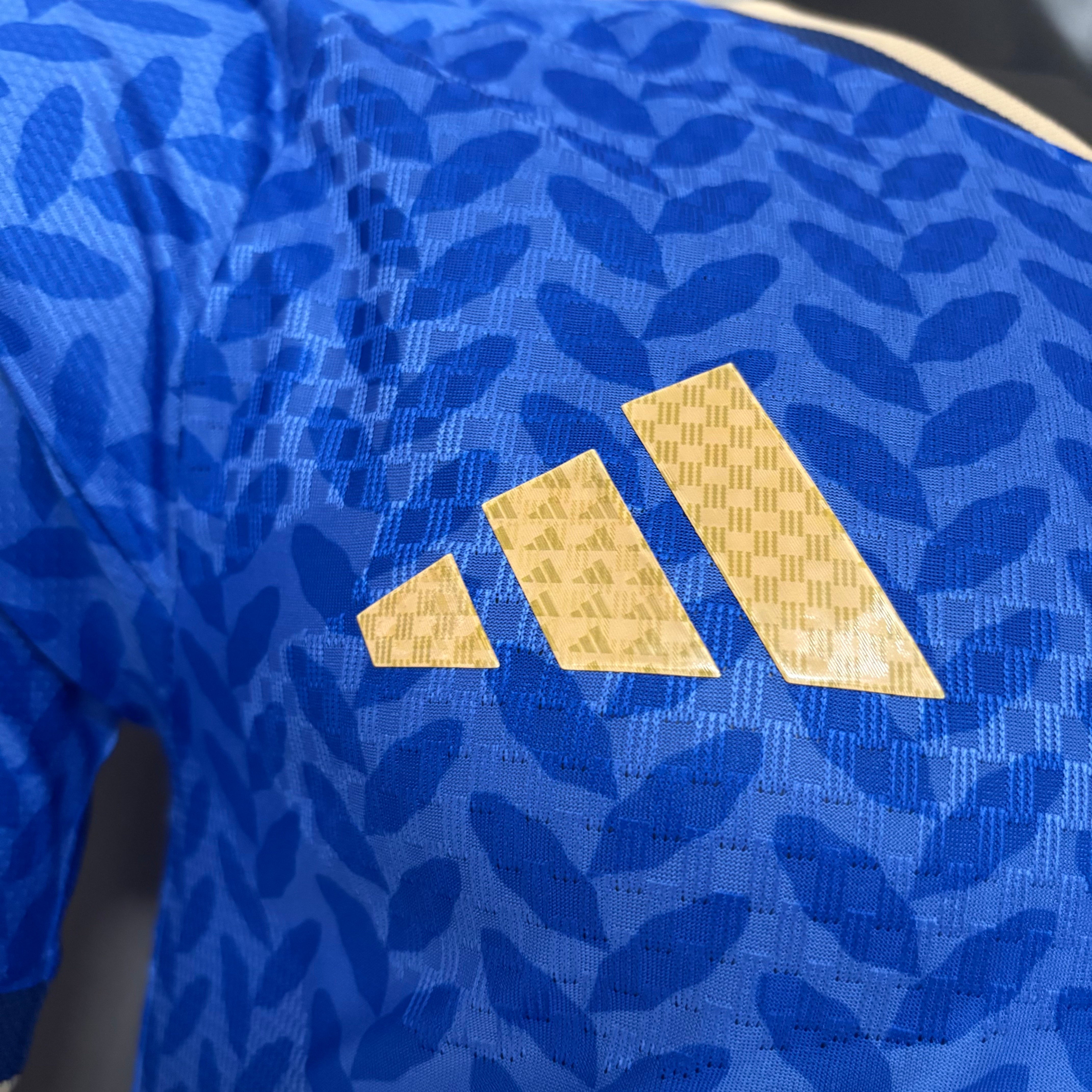 Player version 2026 Italy home jersey