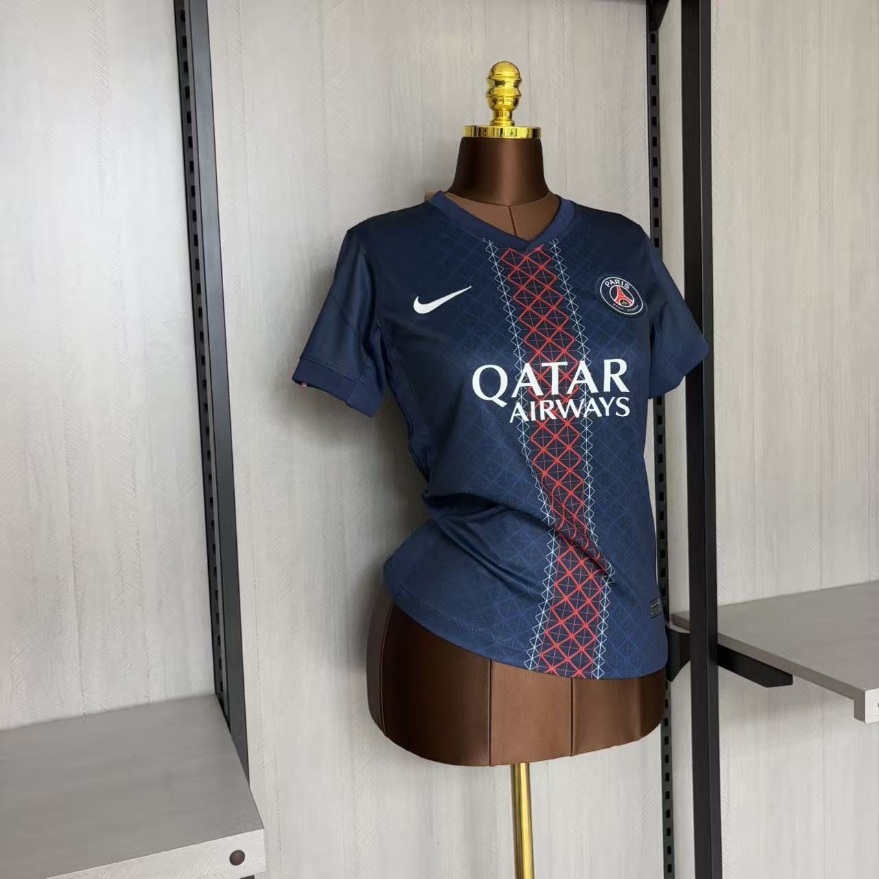 Women's 2025/26 PSG Home Jersey