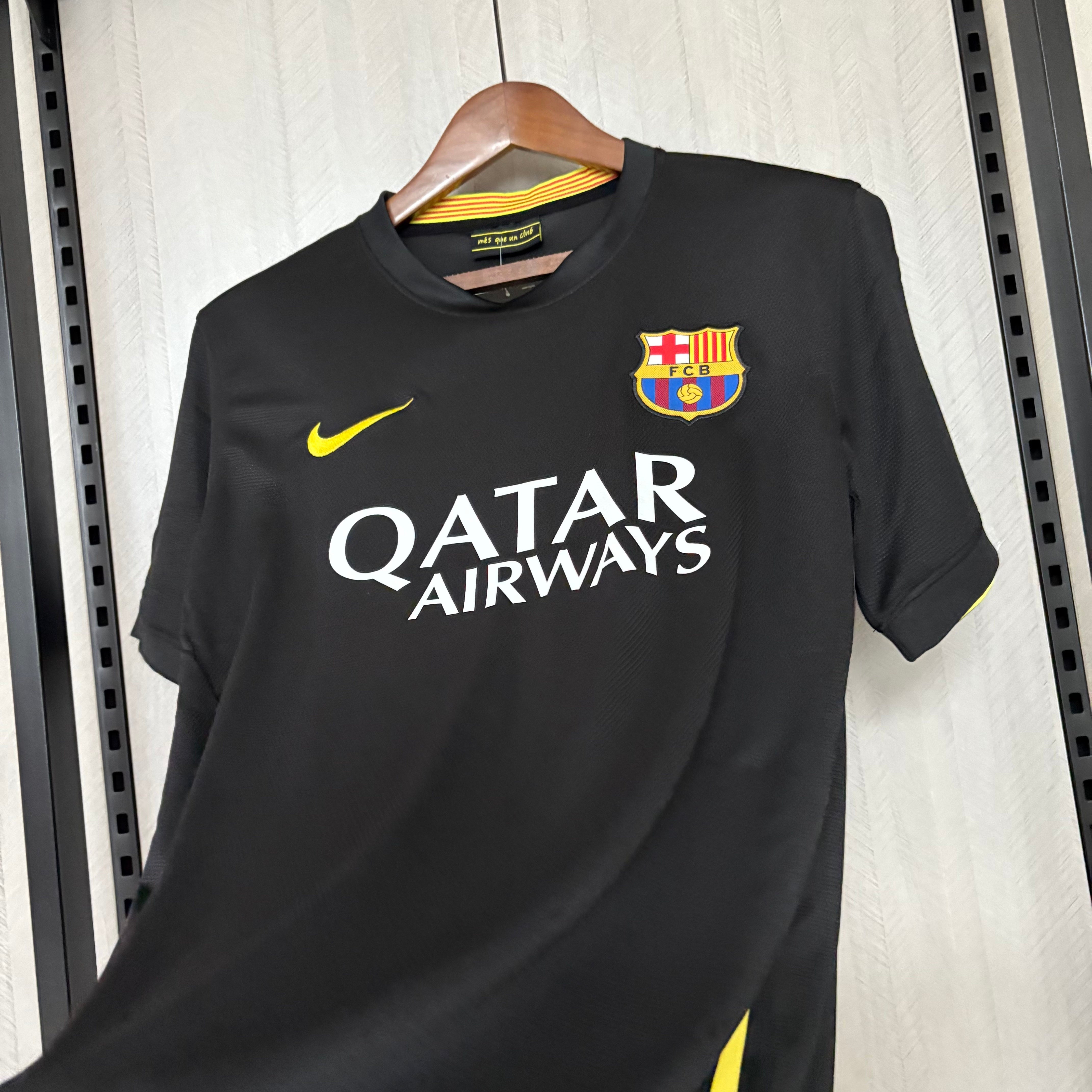 Retro Barcelona 2013/14 III Jersey