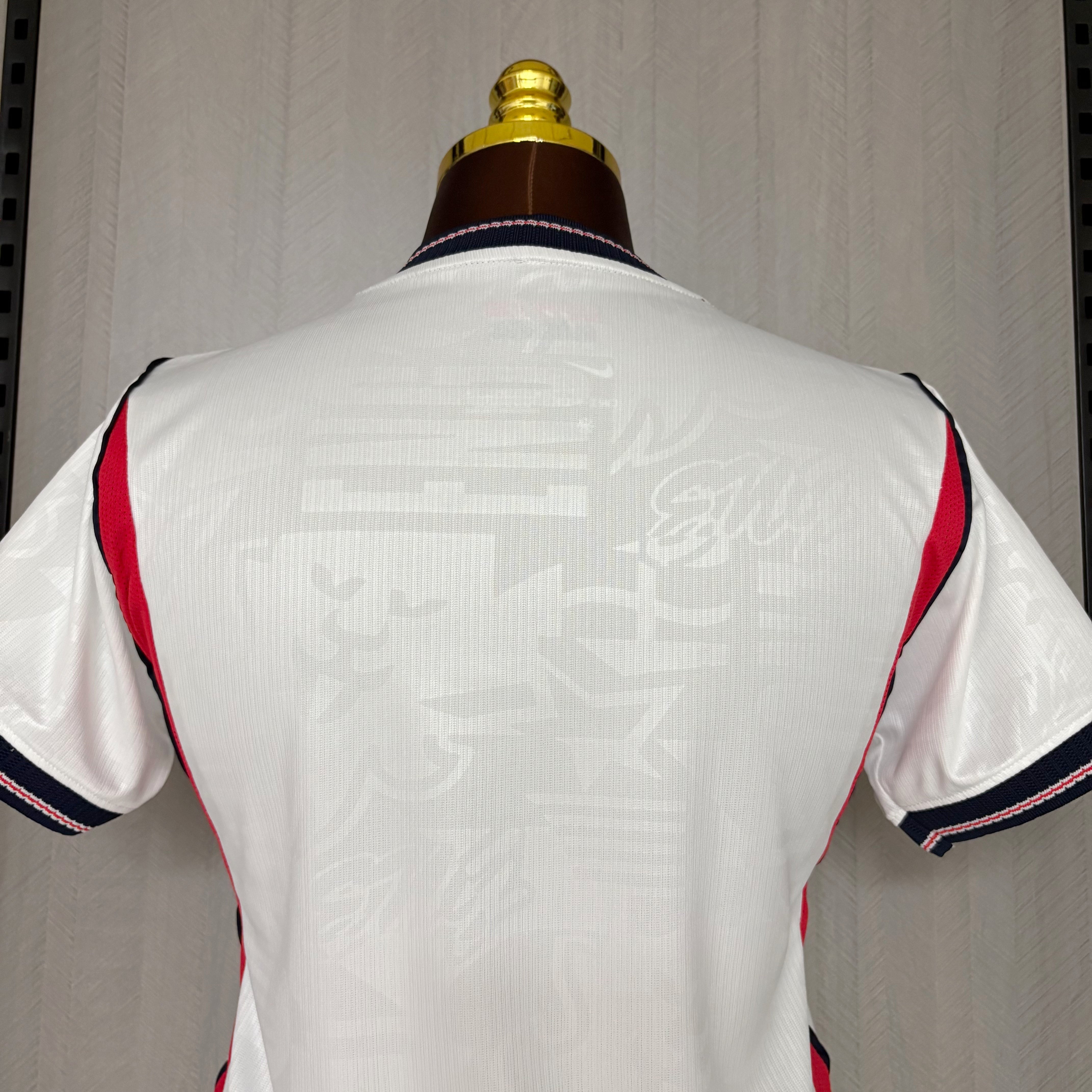 Women's 2026/27 England Home Jersey