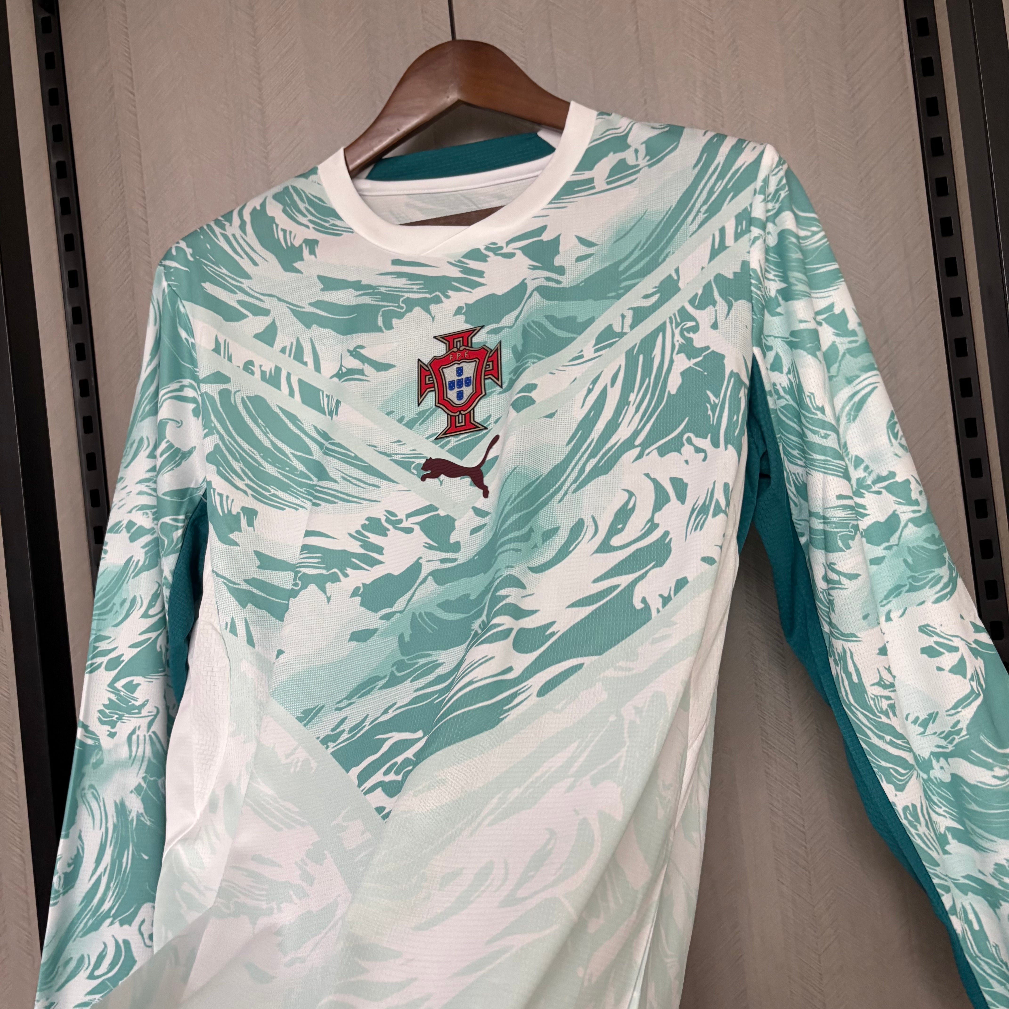 Long-sleeved 2026 Portugal Away Jersey
