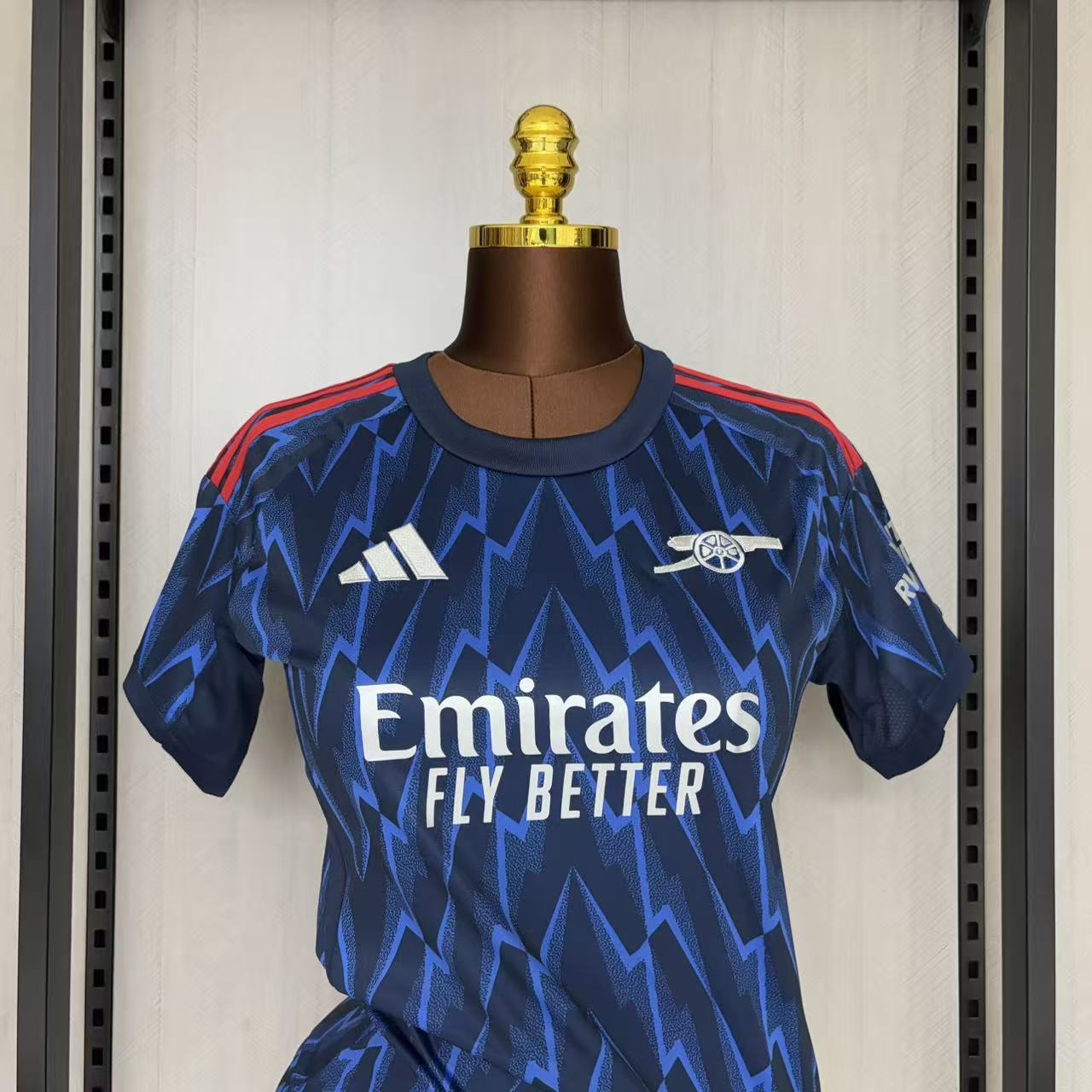 Women's 2025/26 Arsenal Away Jersey