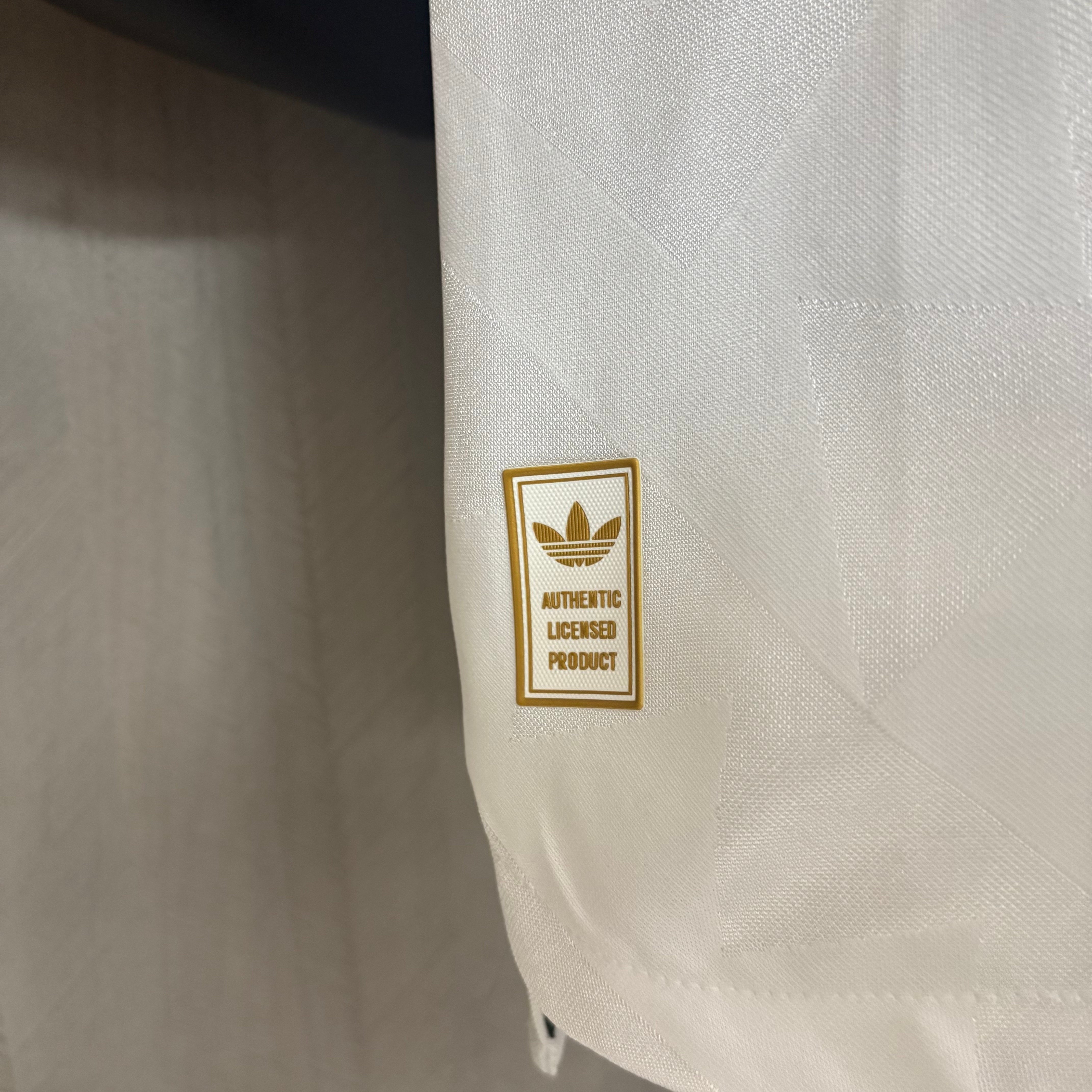 Player version 2026 Mexico away jersey