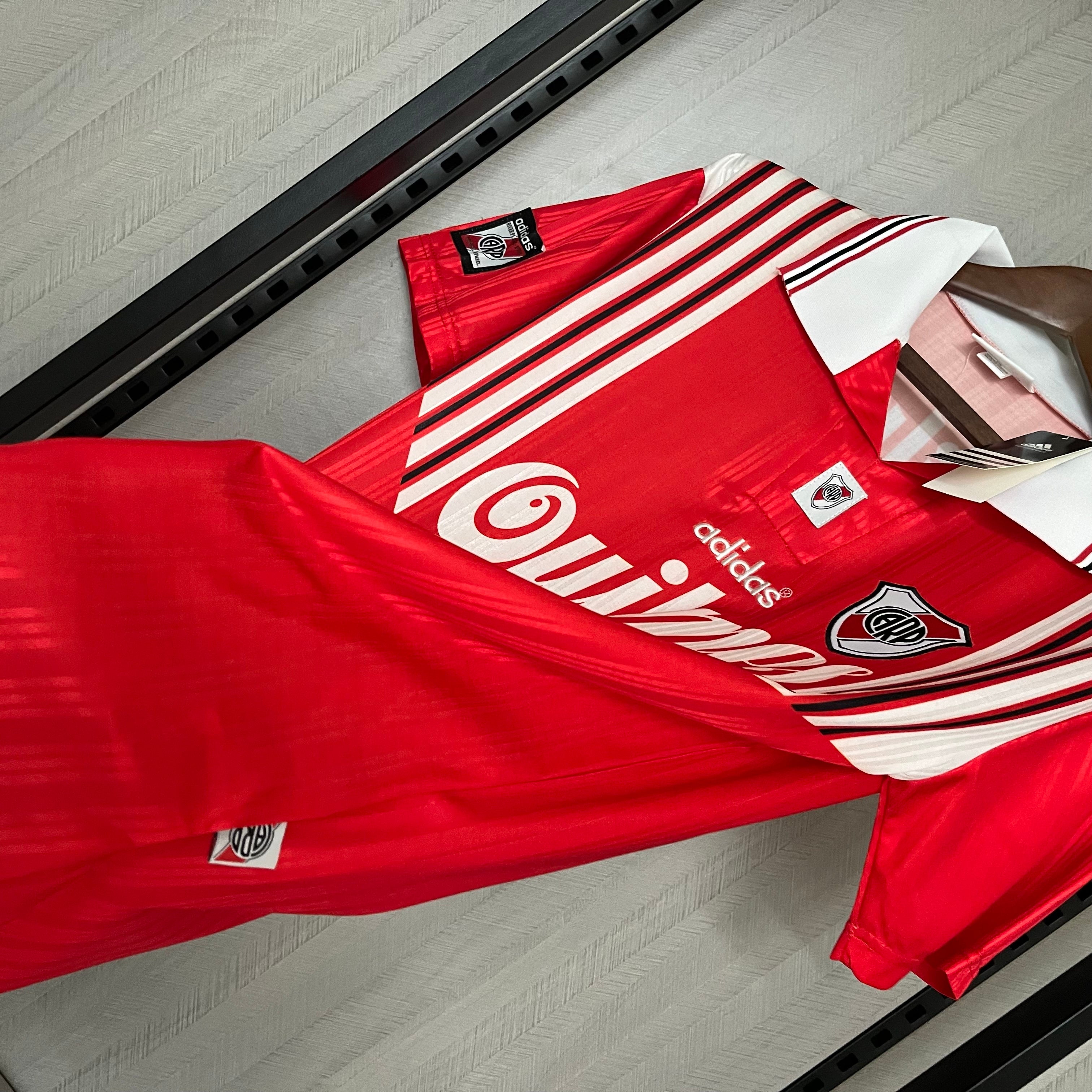 Retro River Plate 1996/97 Away