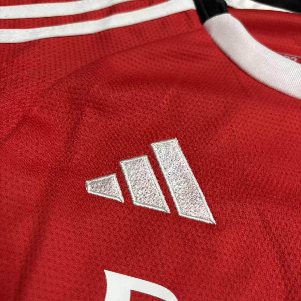 Kids 2025/26 Benfica Home Jersey