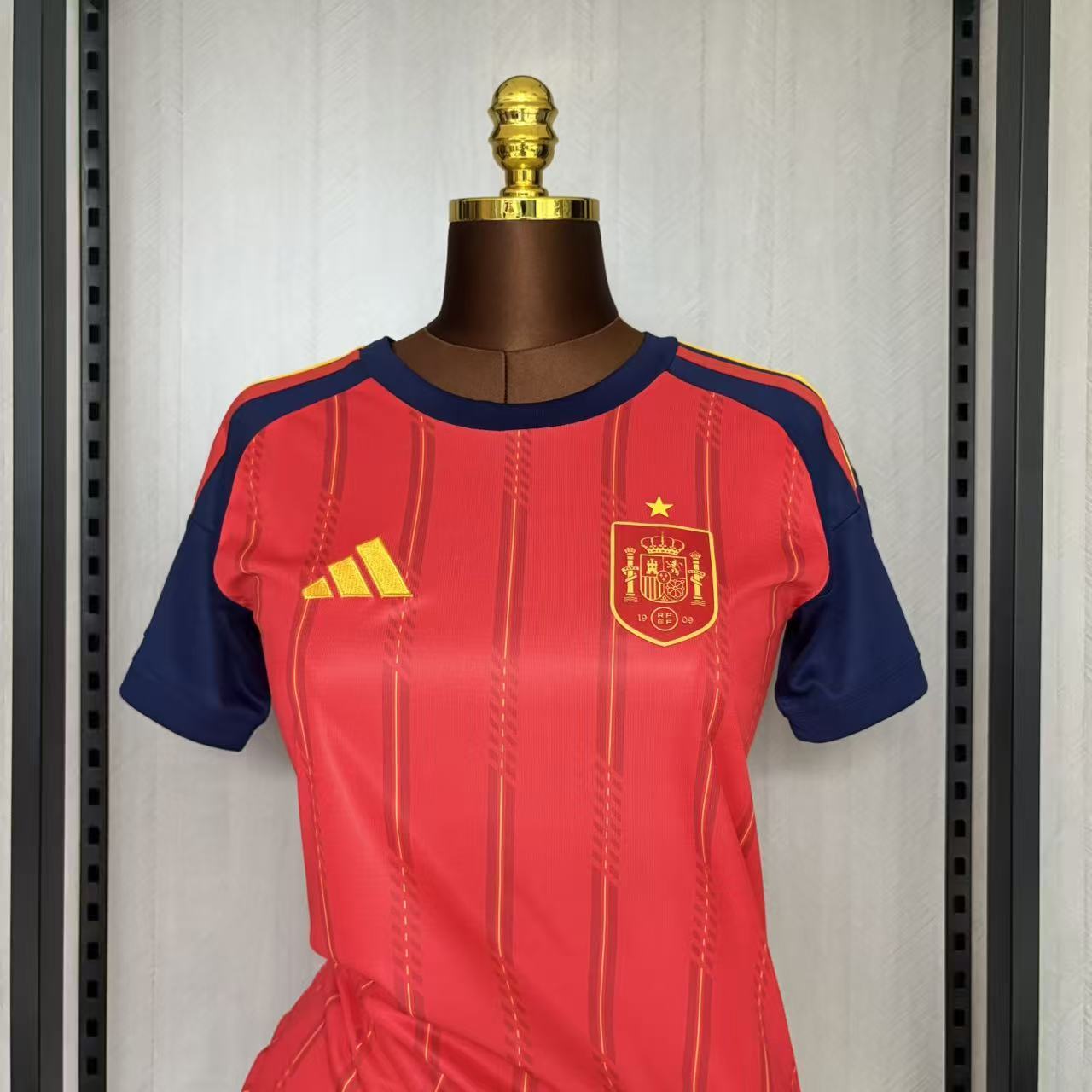 Women's 2026 Spain Home Jersey