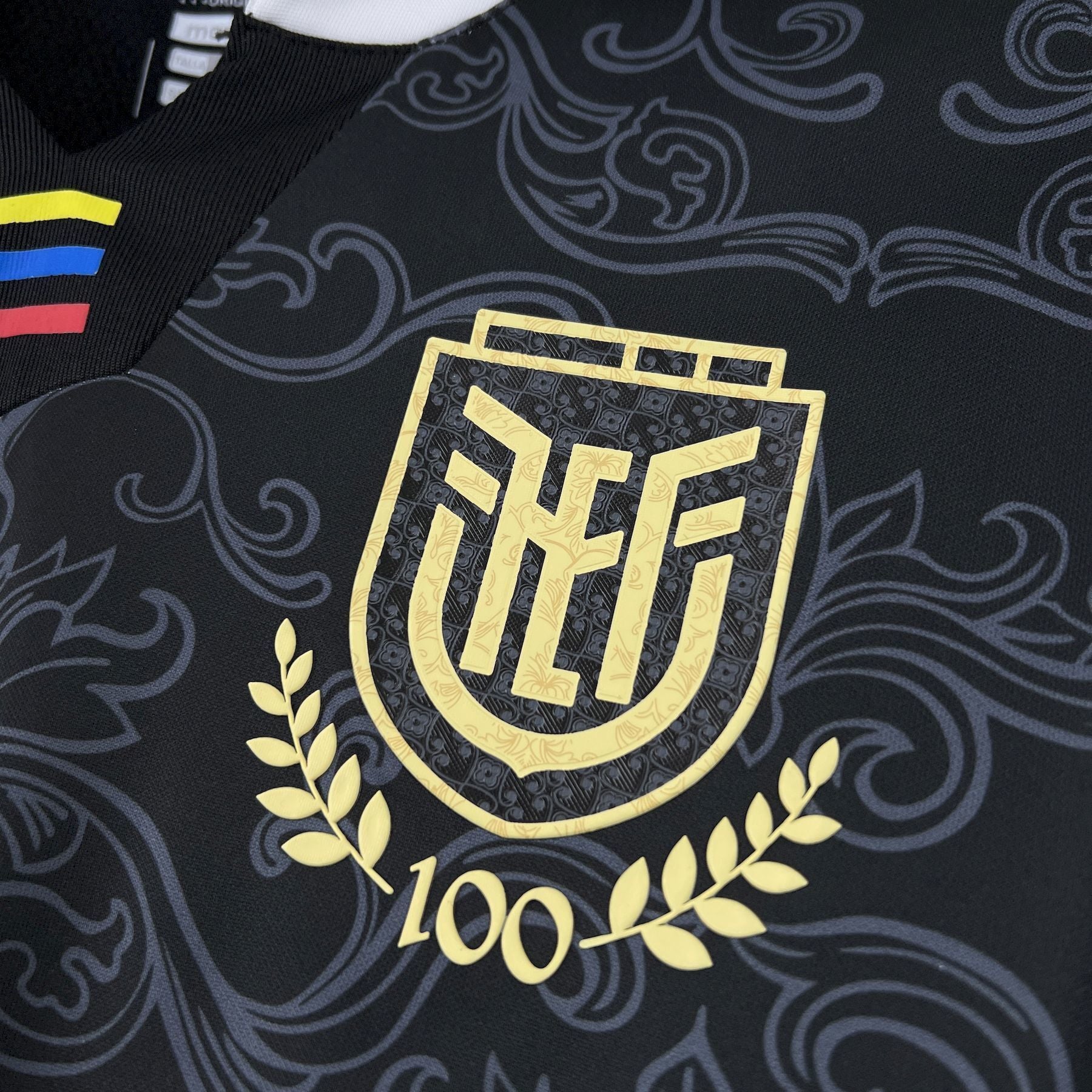 Ecuador Goalkeeper Shirt 26/27 - Official Home Edition - OFFICIAL FAN VERSION
