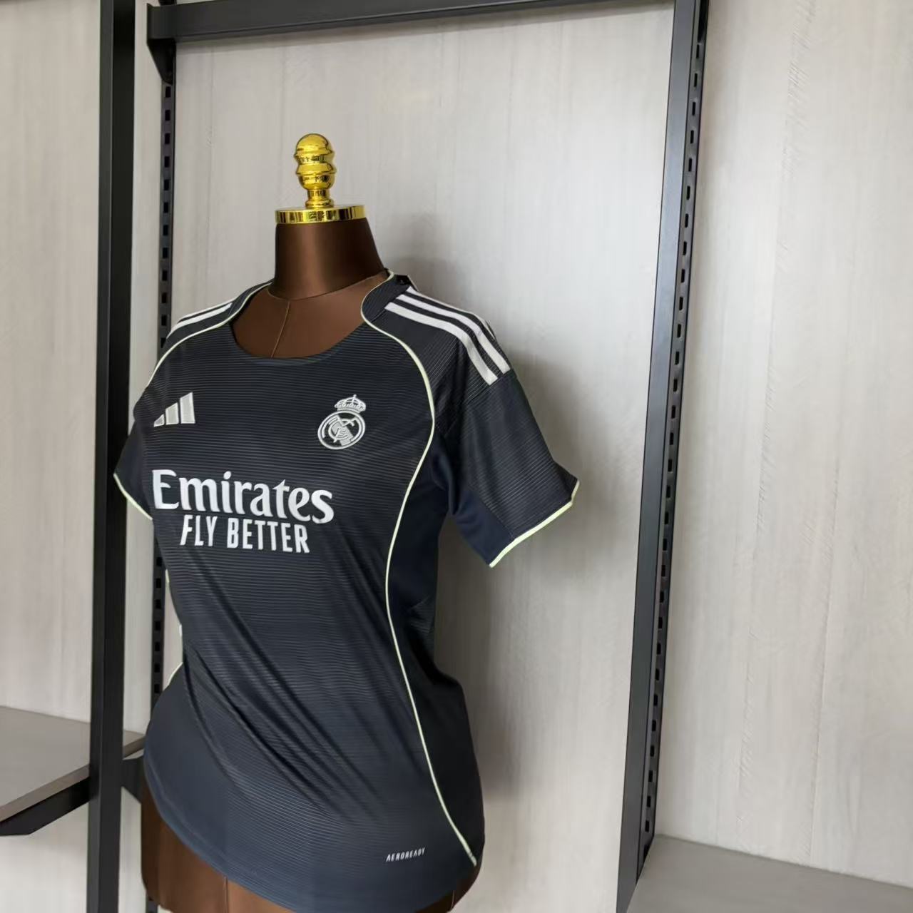 Women's 2025/26 Real Madrid Away Jersey