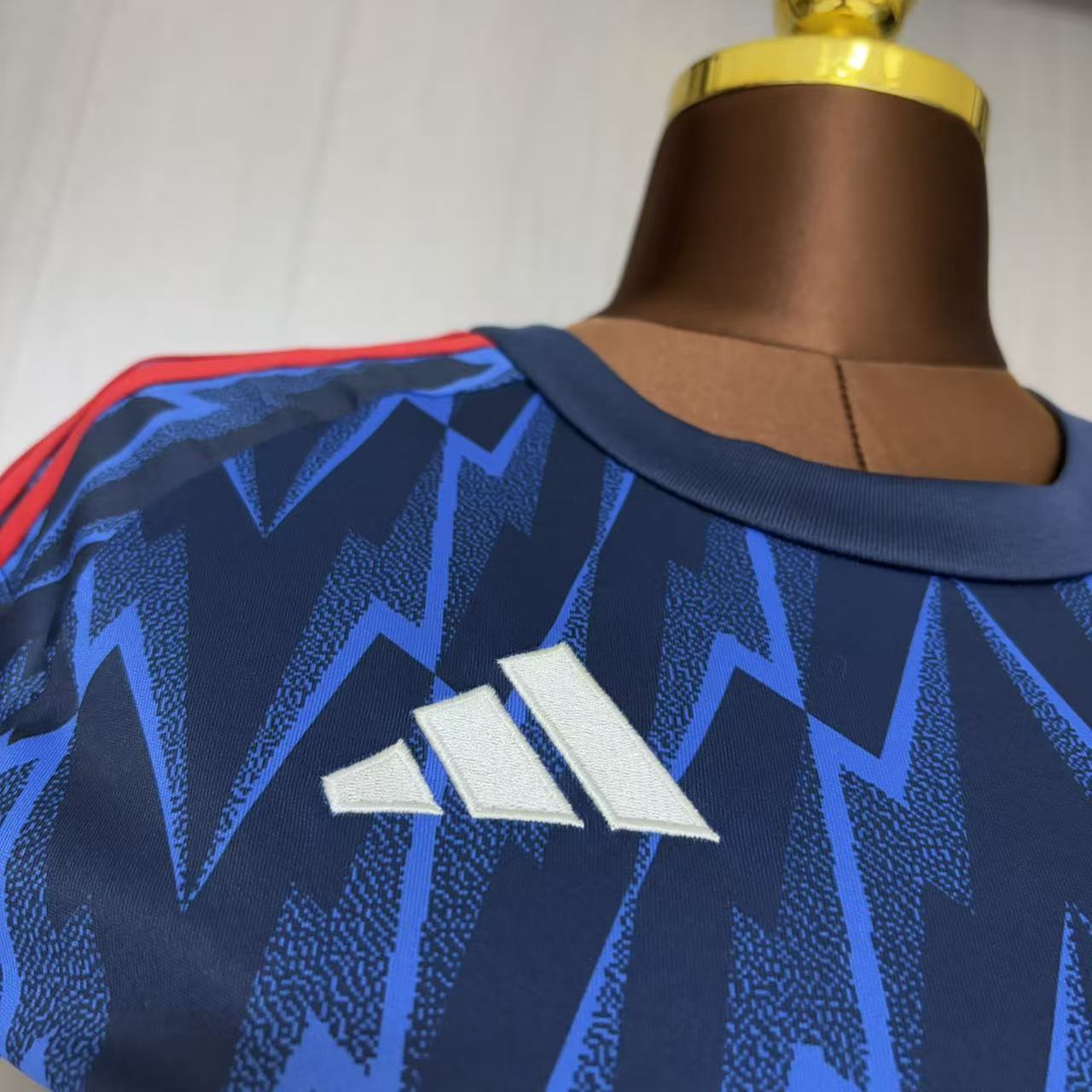 Women's 2025/26 Arsenal Away Jersey