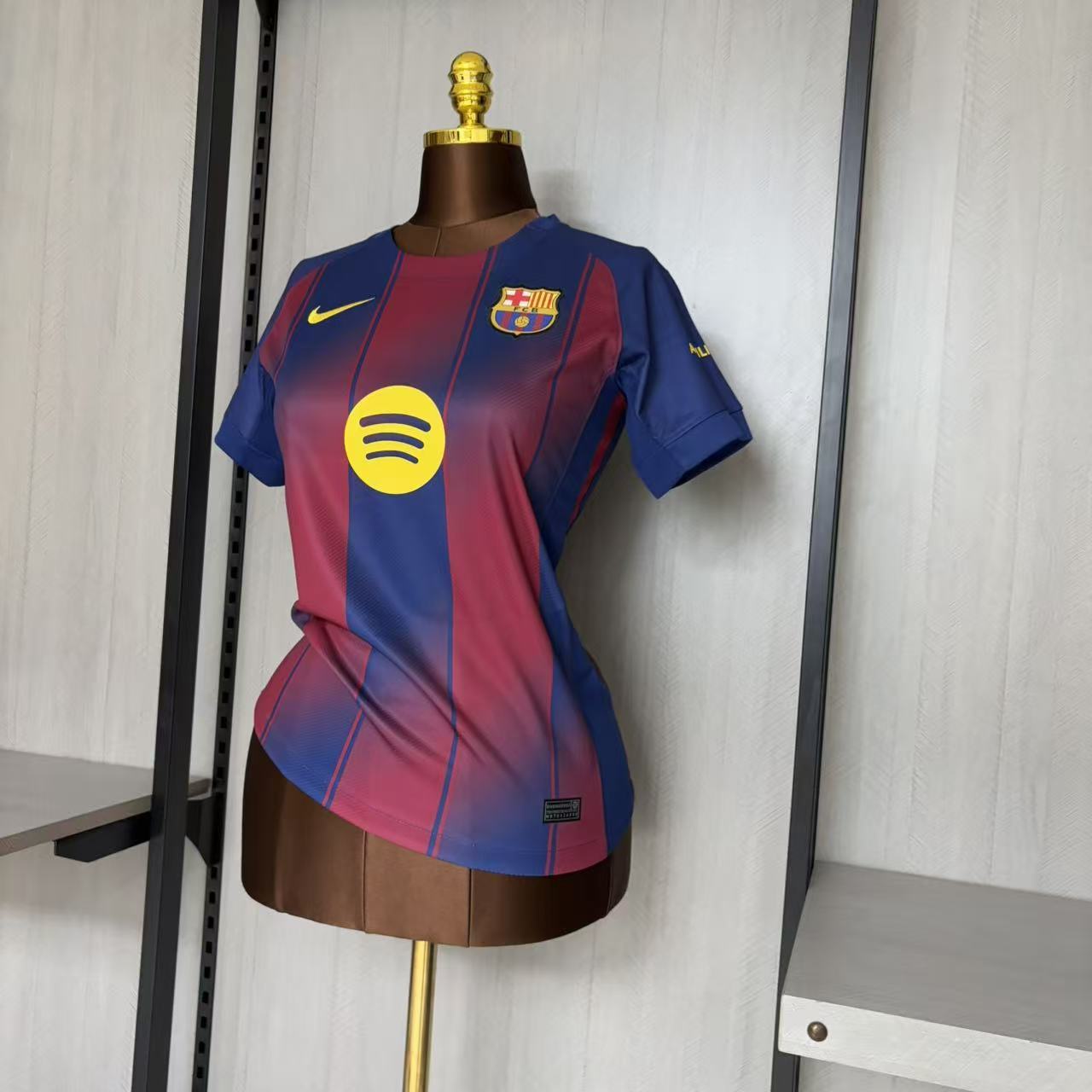 Women's 2025/26 Barcelona Home Jersey