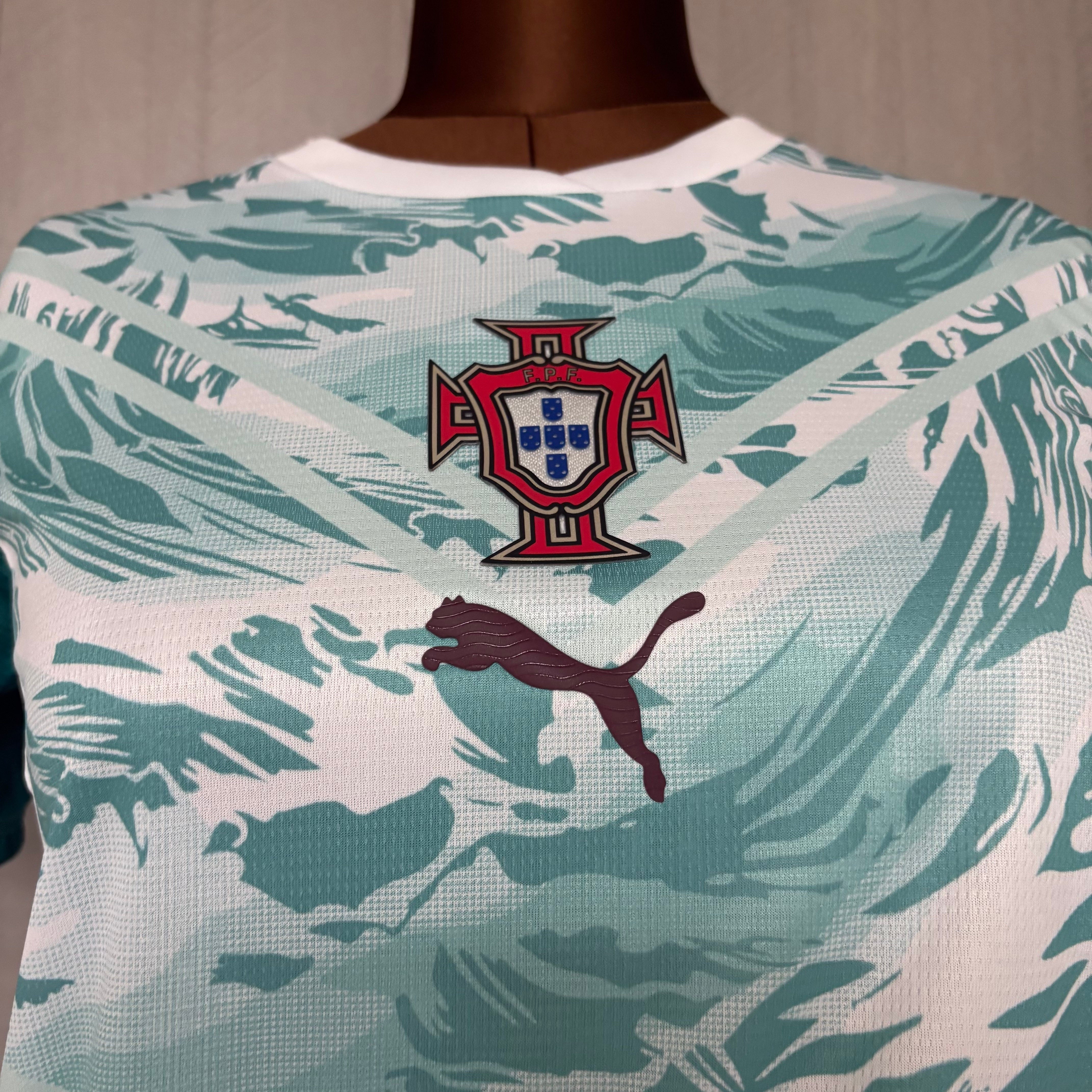 Women's 2026 Portugal Away Jersey