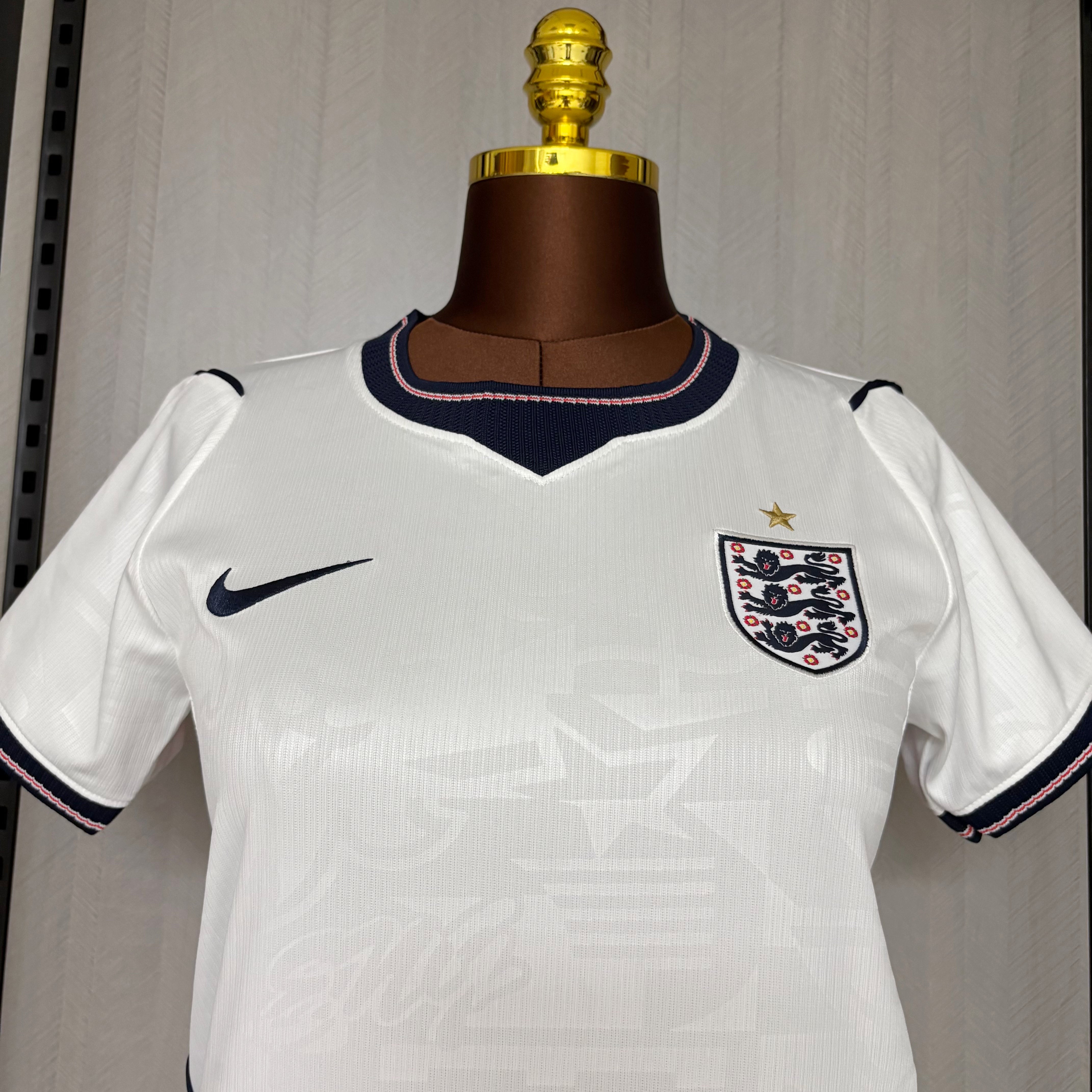 Women's 2026/27 England Home Jersey