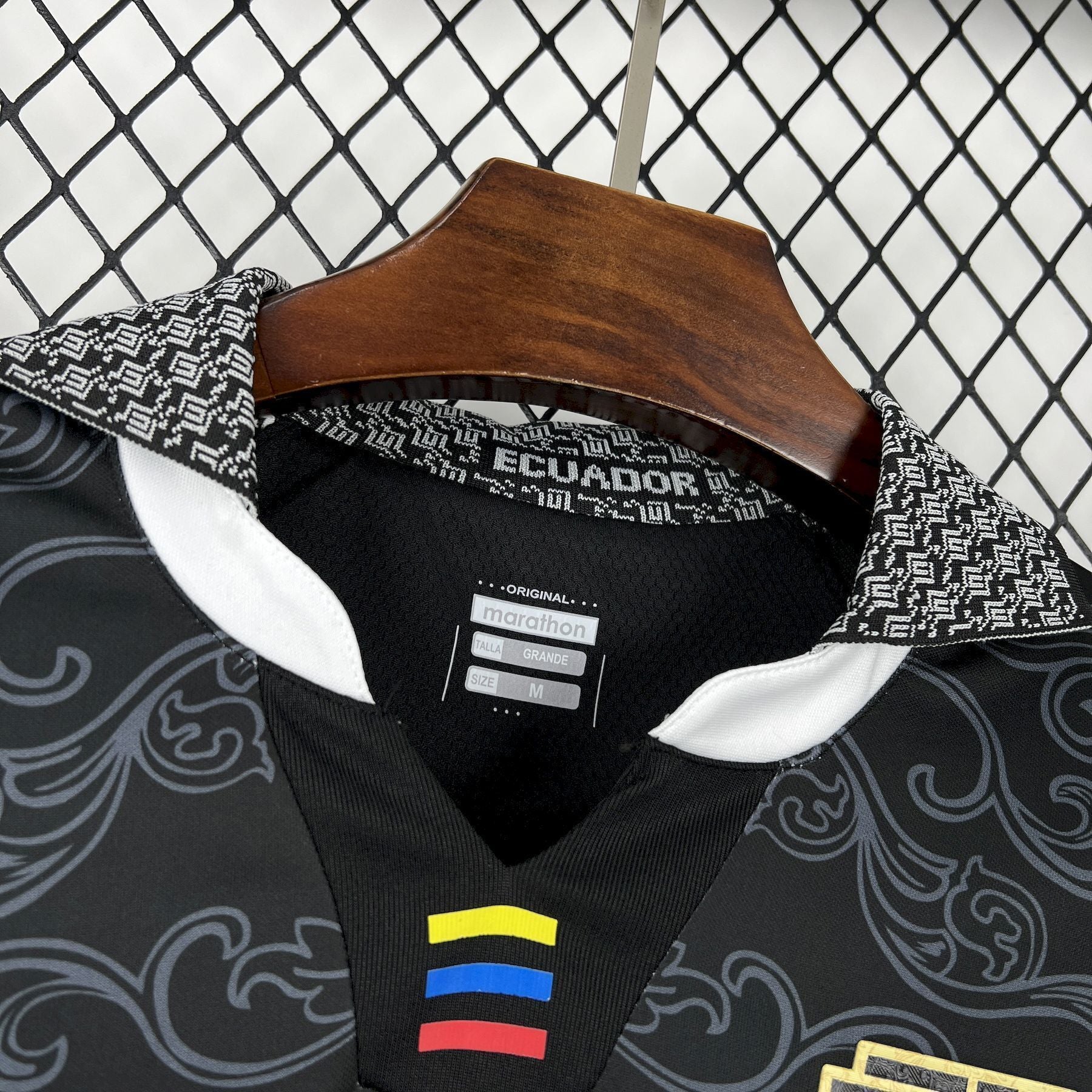Ecuador Goalkeeper Shirt 26/27 - Official Home Edition - OFFICIAL FAN VERSION