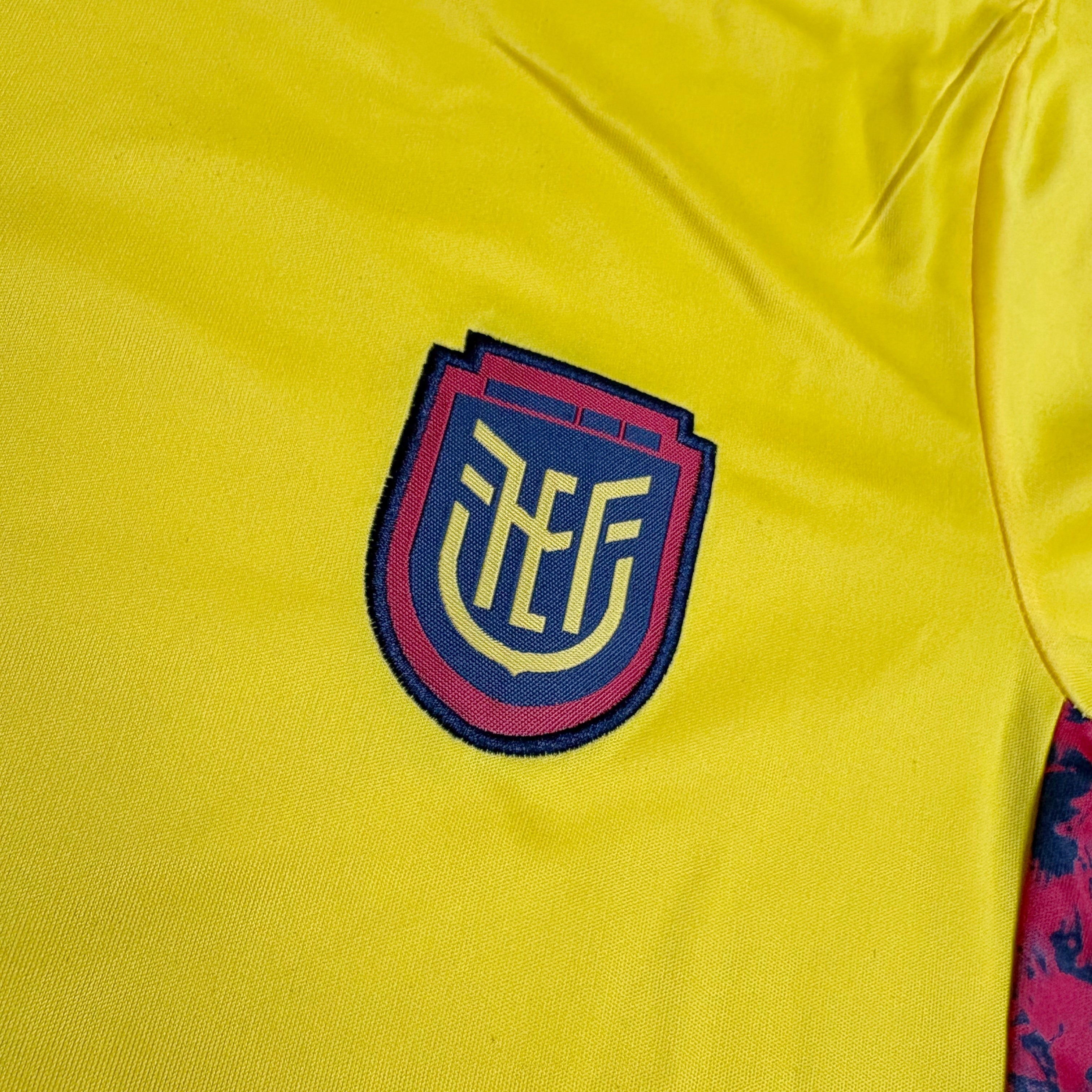 Kids 2026 Ecuador Home Jersey
