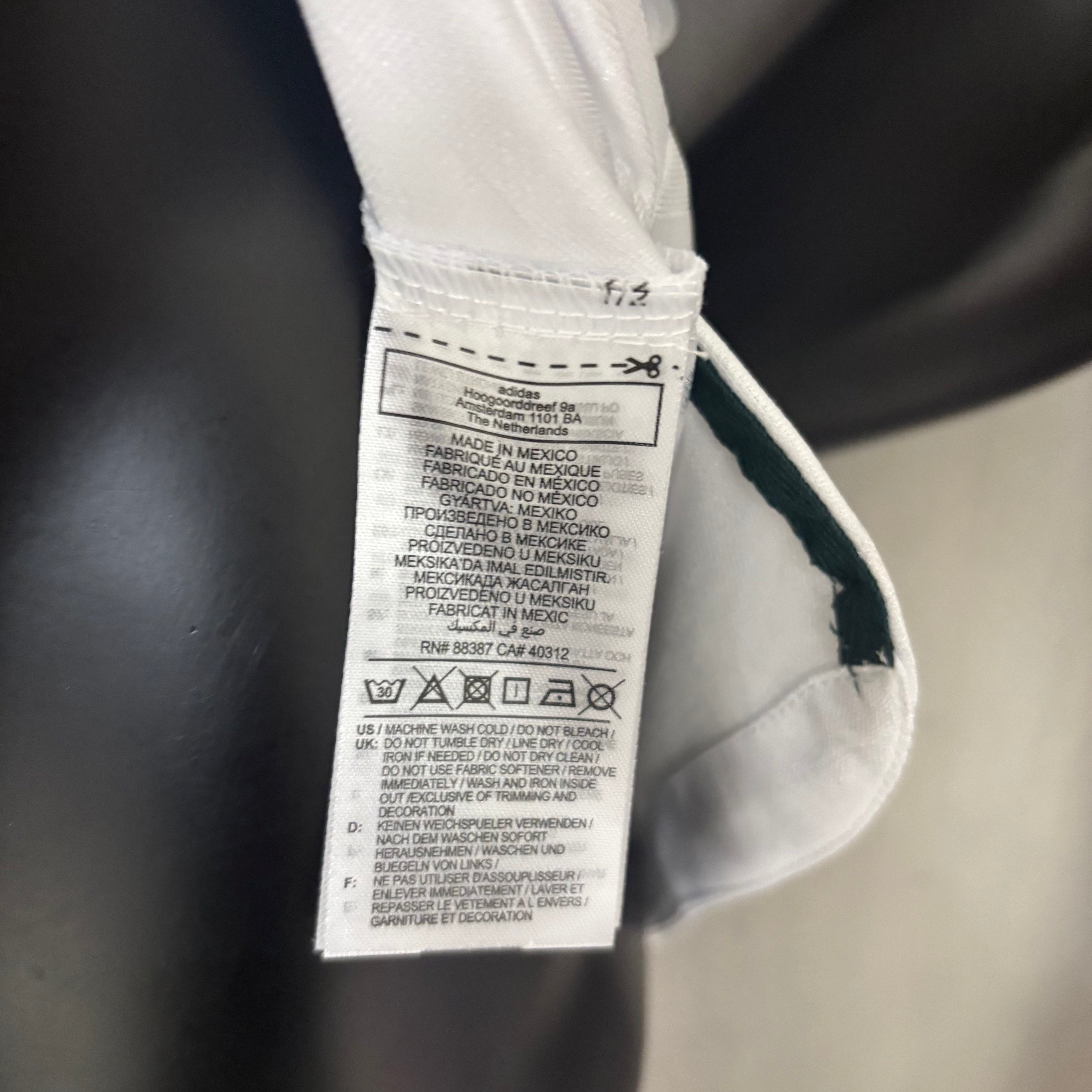 Player version 2026 Mexico away jersey