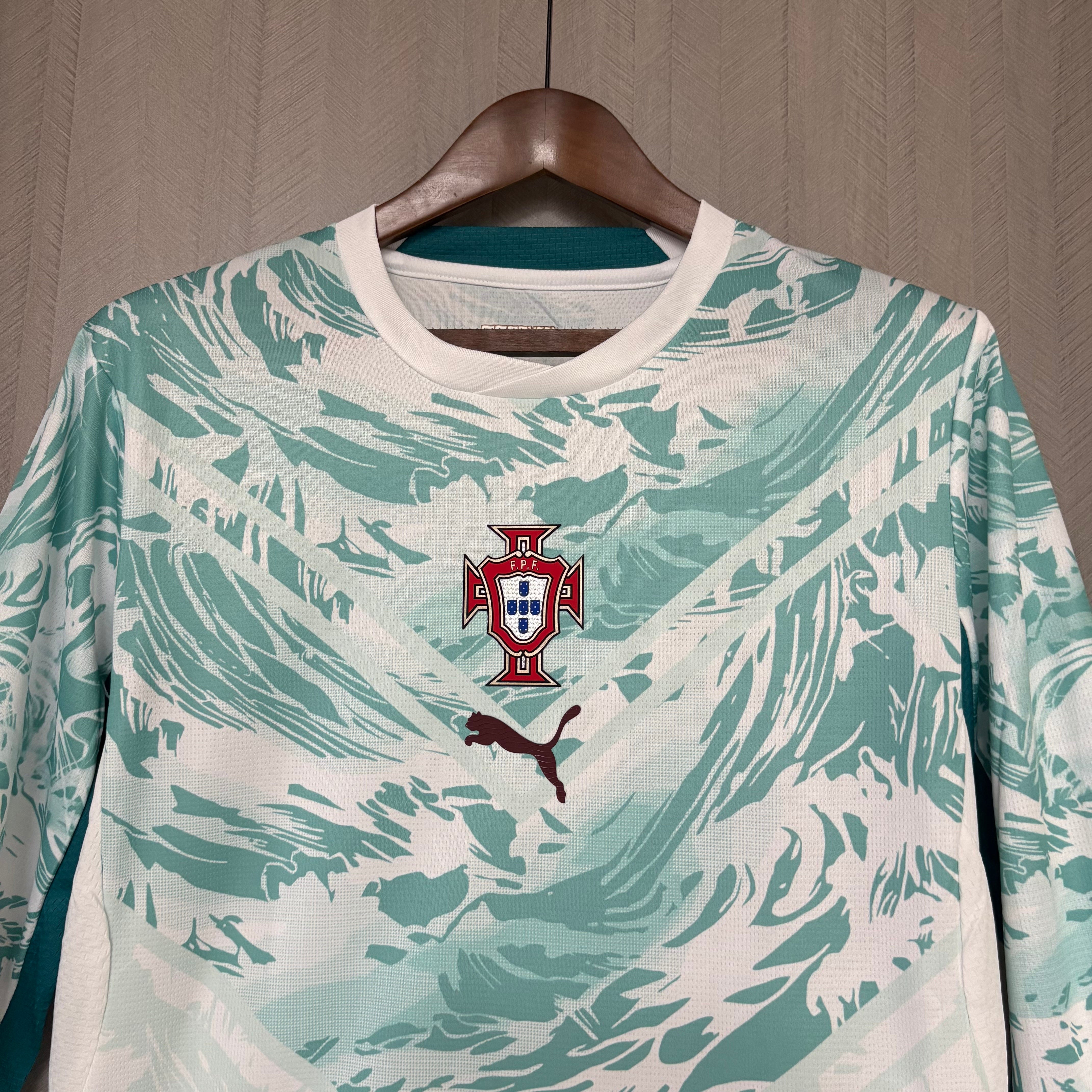 Long-sleeved 2026 Portugal Away Jersey