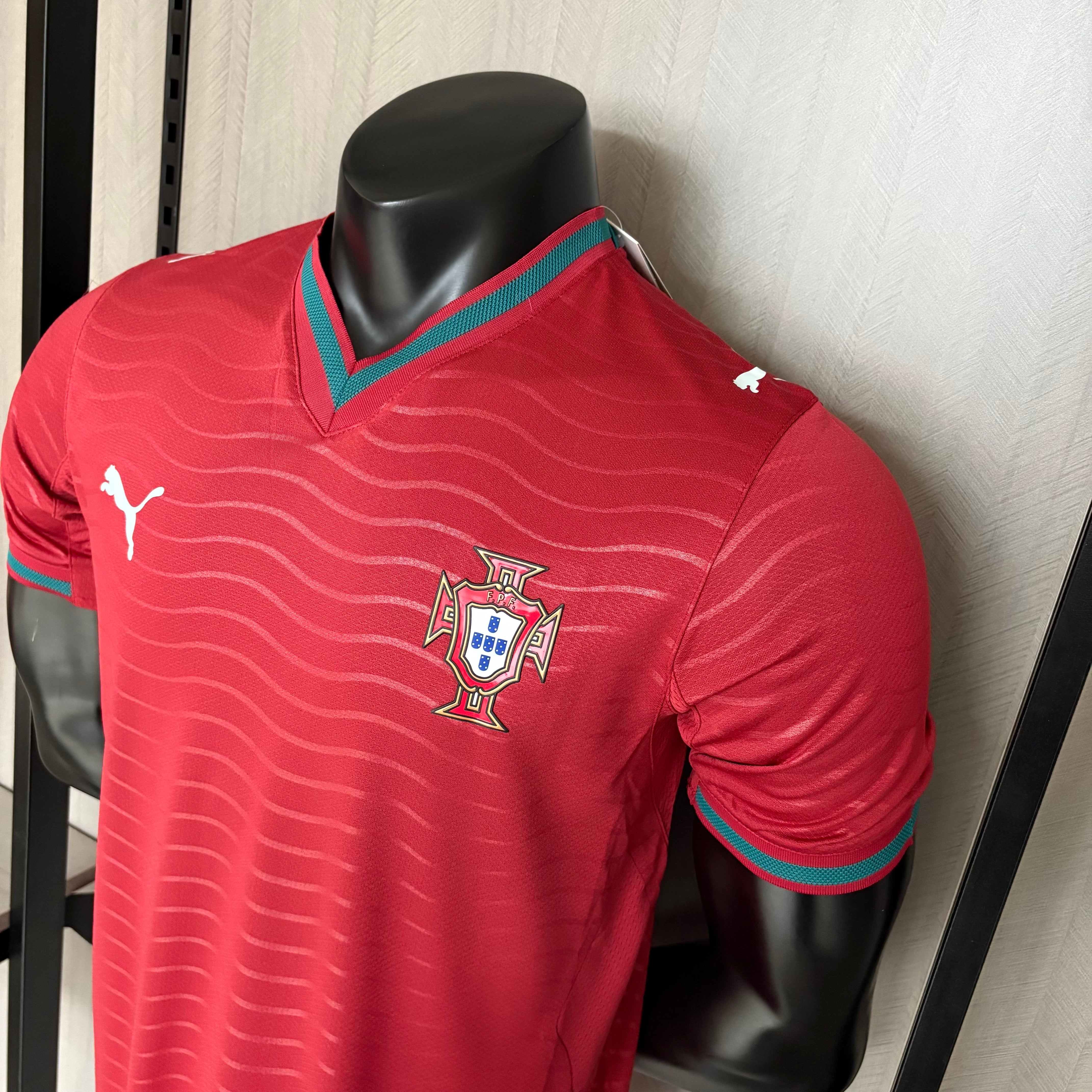 Player version 2026 Portugal Home Jersey