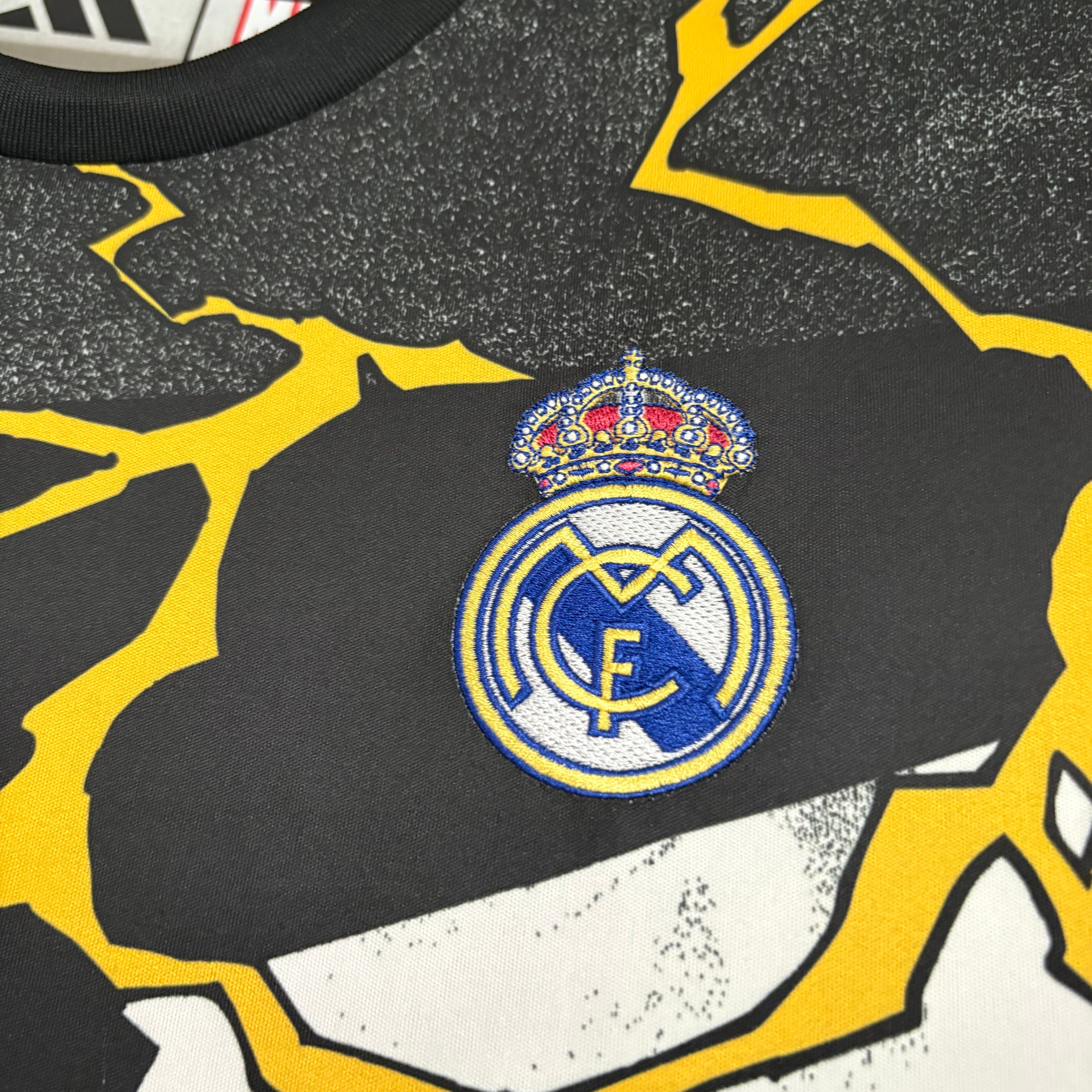 Long Sleeve 2026/27 Real Madrid Edition Special Jersey