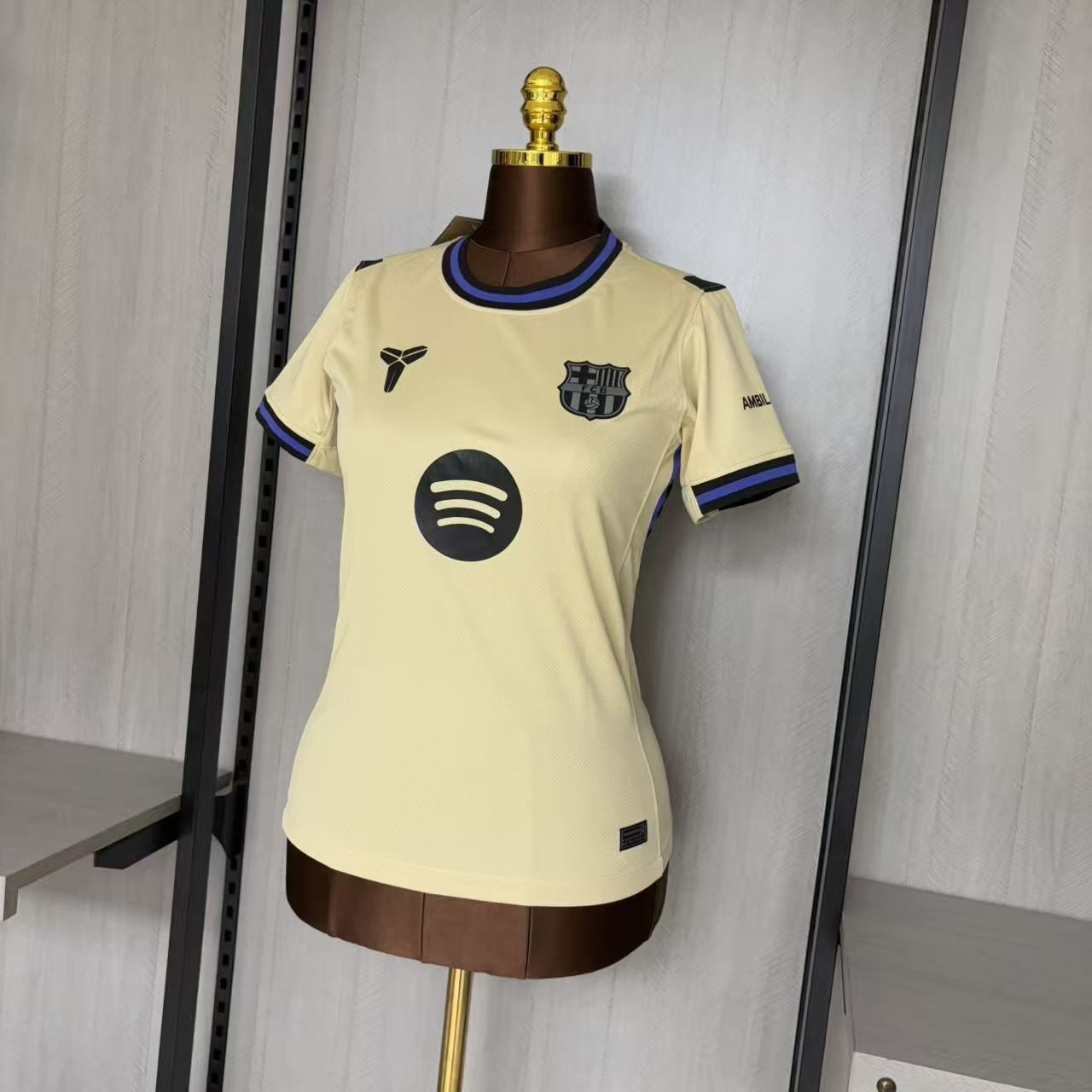 Women's 2025/26 Barcelona Away Jersey