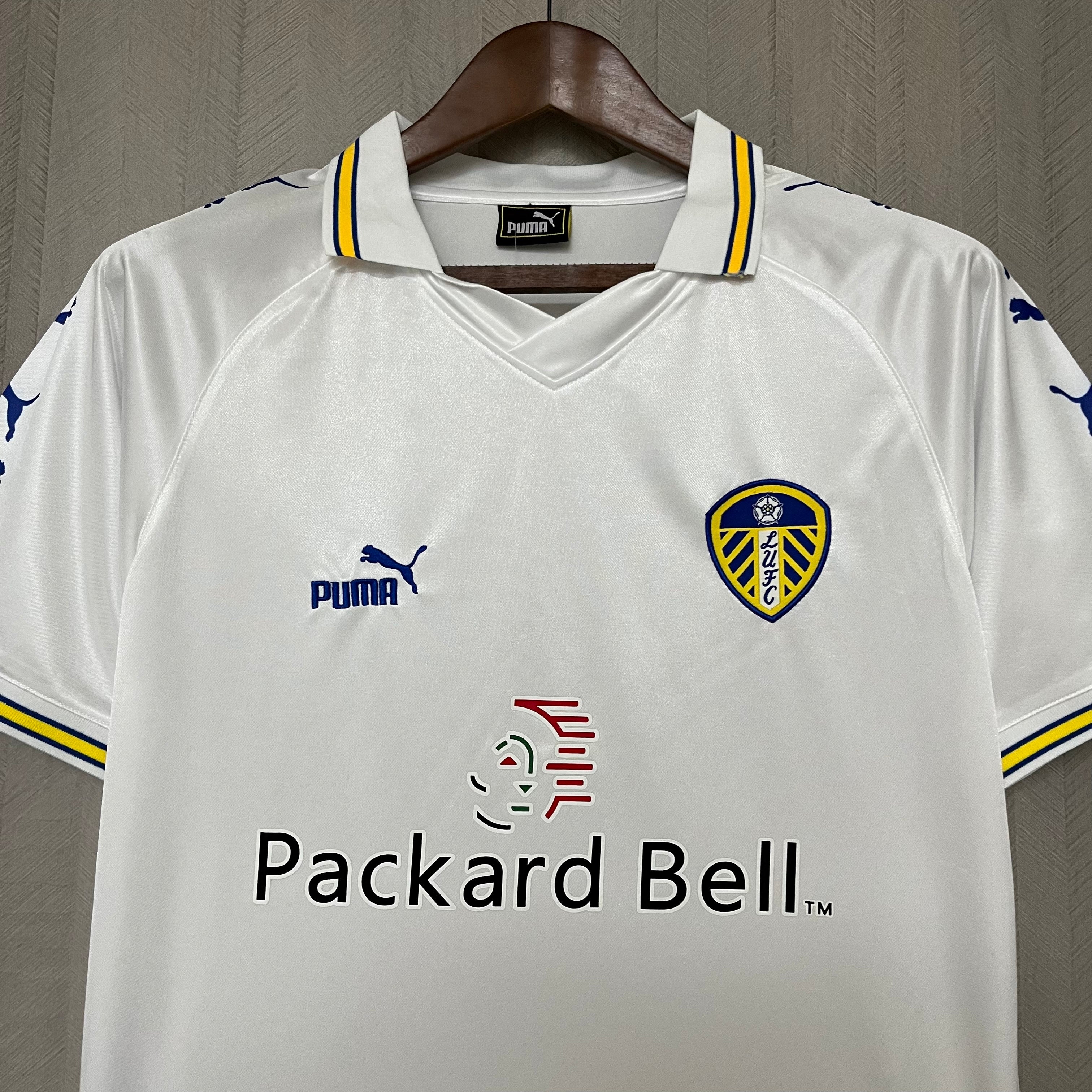 Retro Leeds United 1999 home jersey