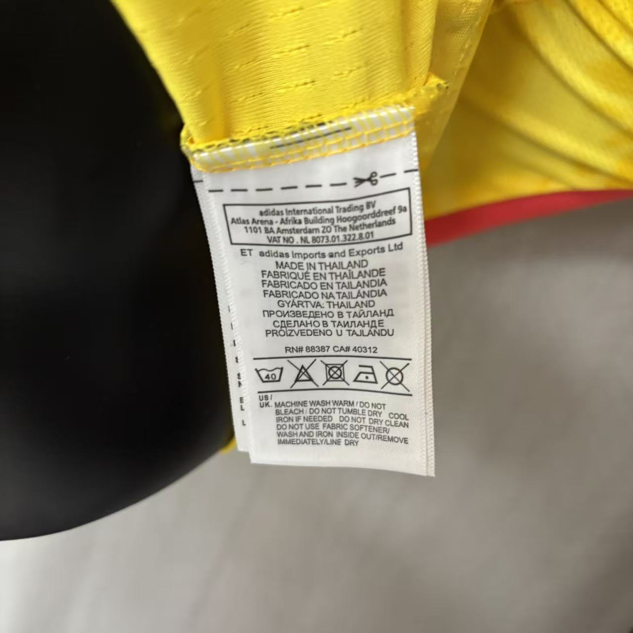 Player version long-sleeved 2026 Colombia home jersey