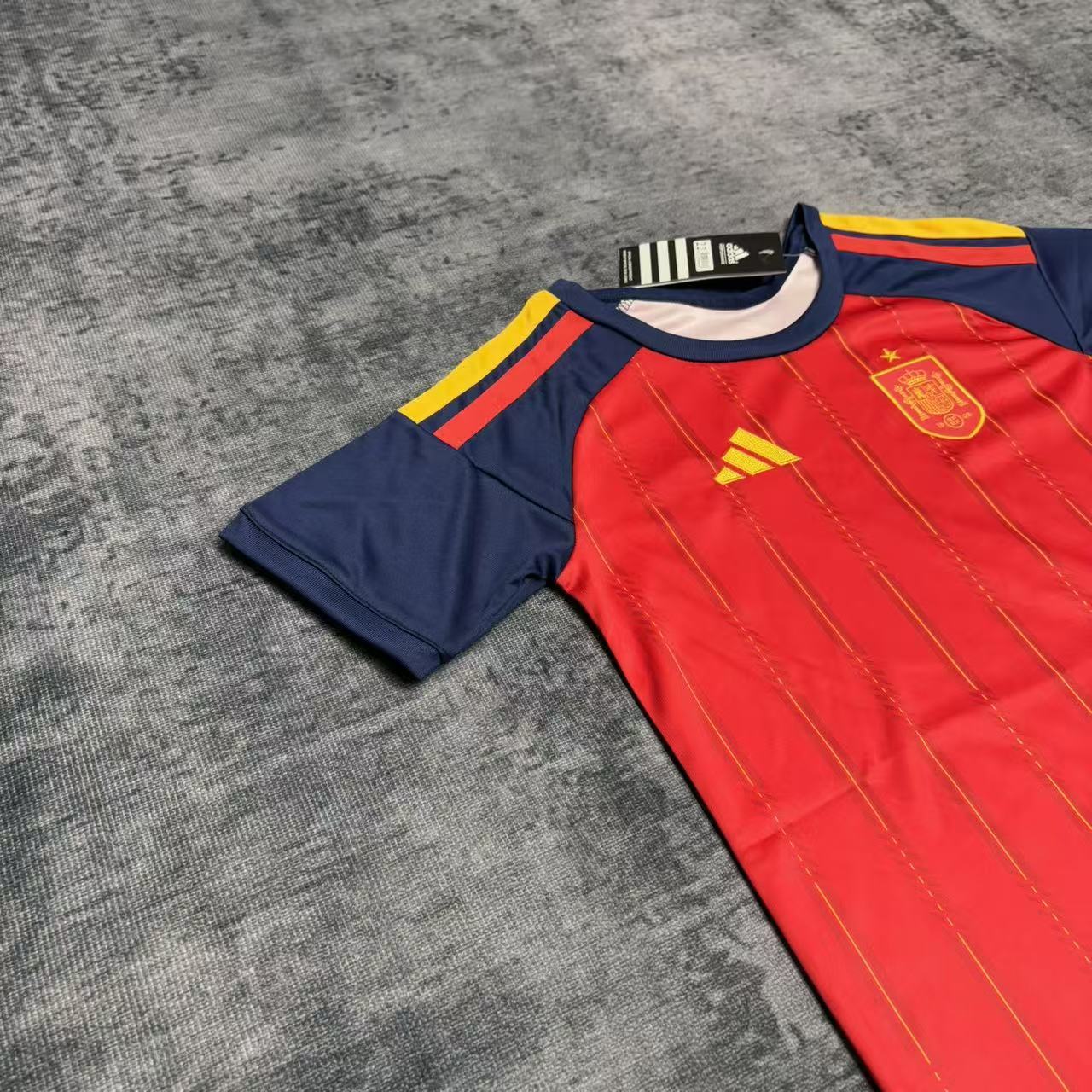 Kids 2026 Spain Home Jersey