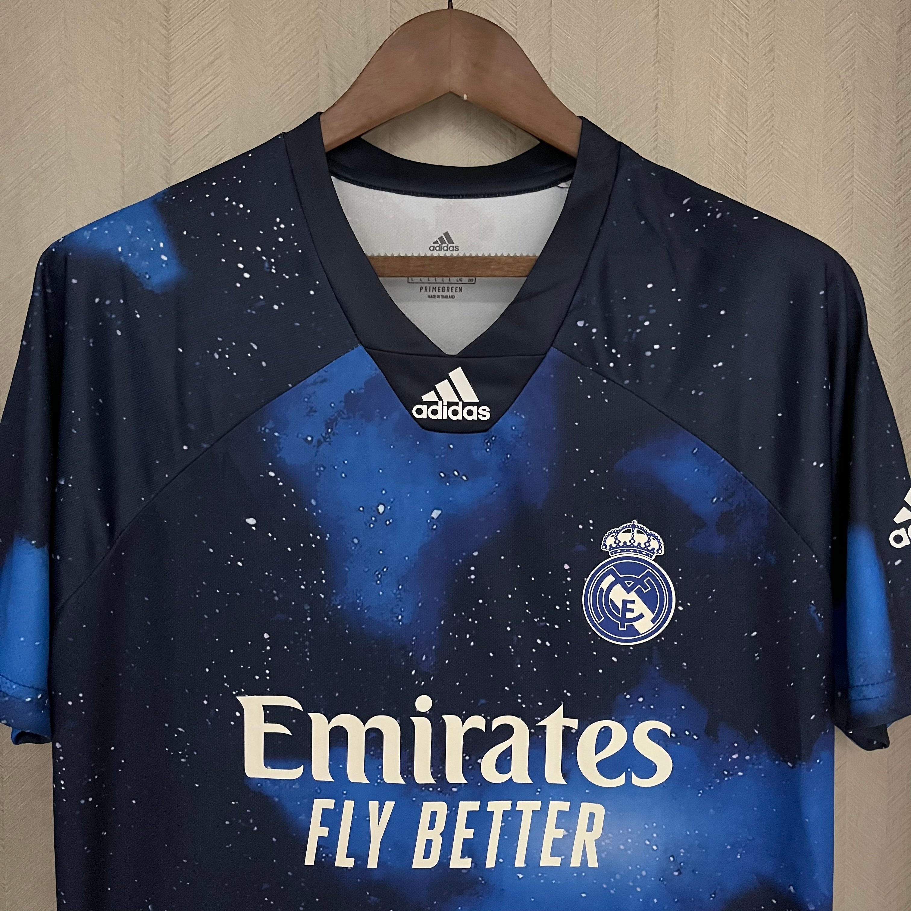Retro Real Madrid 2018/19EA Joint Edition Blue