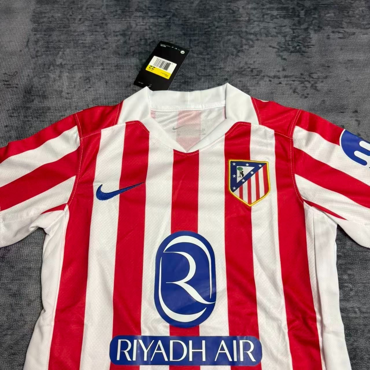 Kids 2025/26 Atletico Madrid Home Jersey