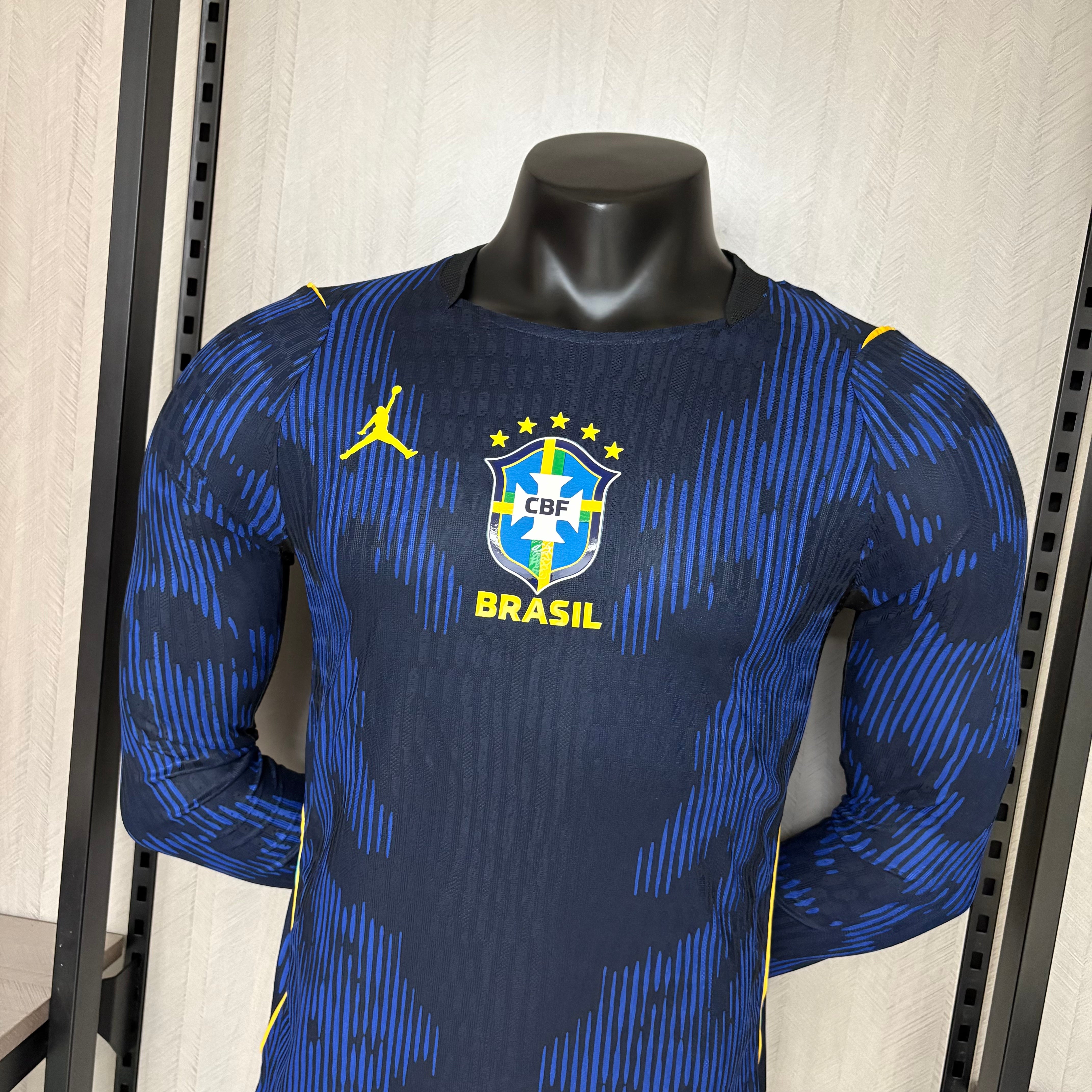 Player version long-sleeved 2026 Brazil Away Jersey