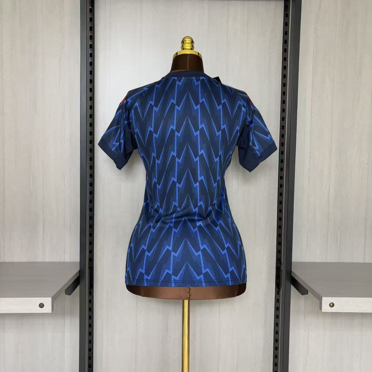 Women's 2025/26 Arsenal Away Jersey
