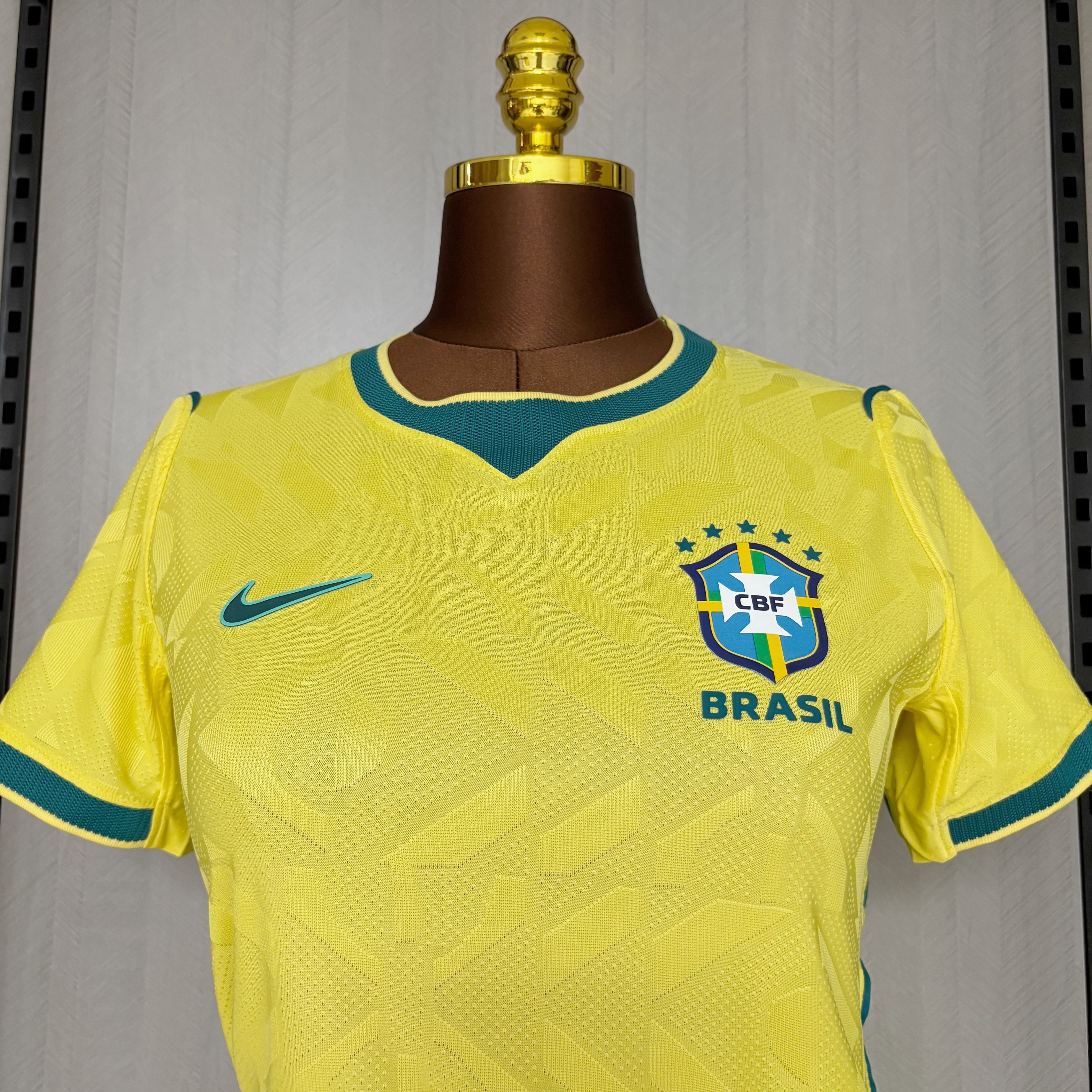 Women's Player version 2026 Brazil home 1:1 Jersey