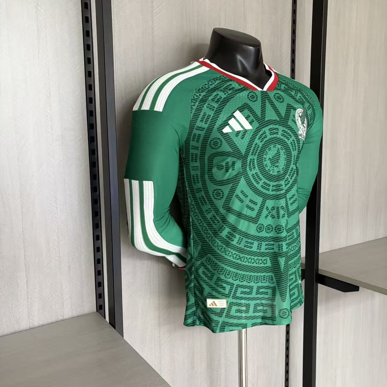 Player version long-sleeved 2026 Mexico home jersey