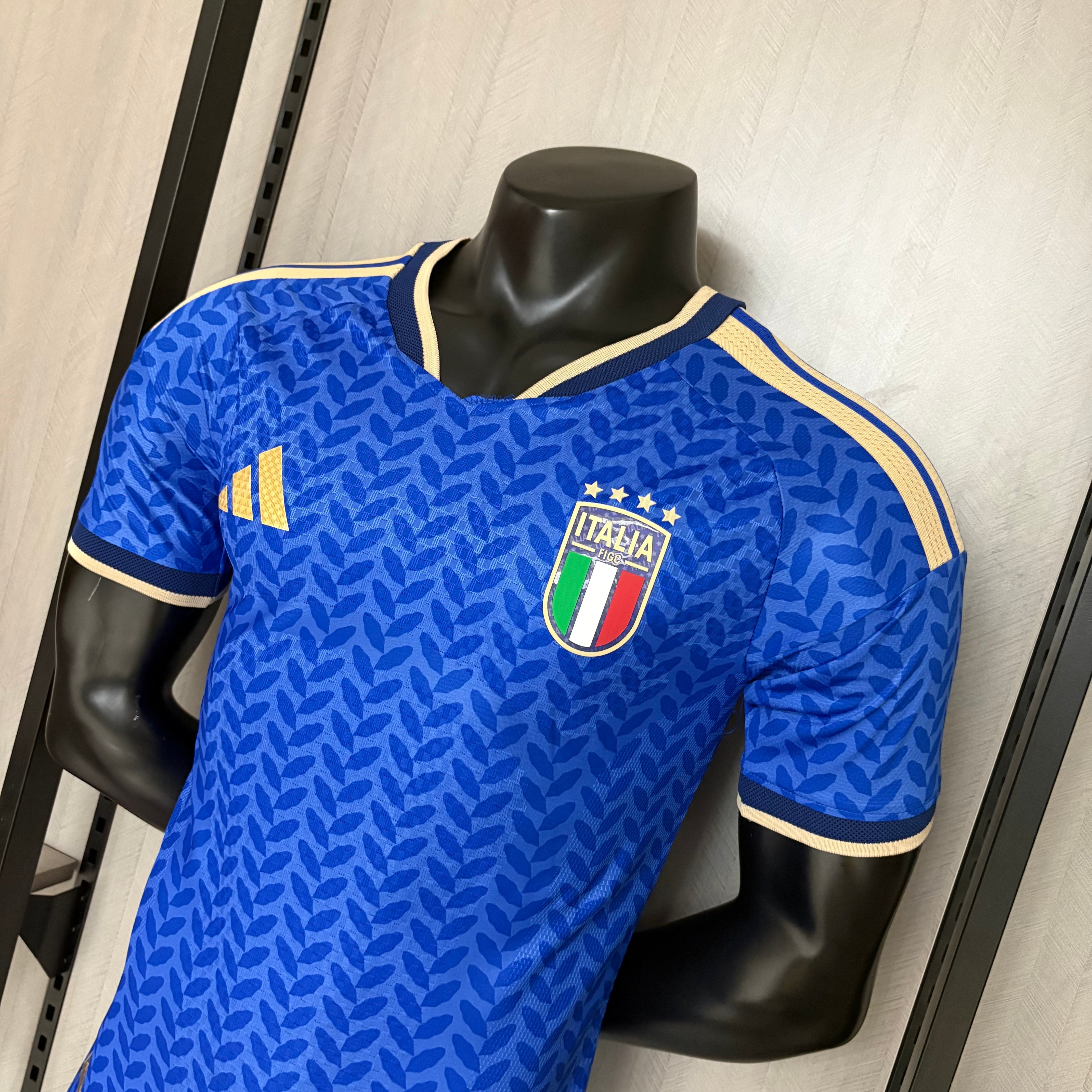 Player version 2026 Italy home jersey